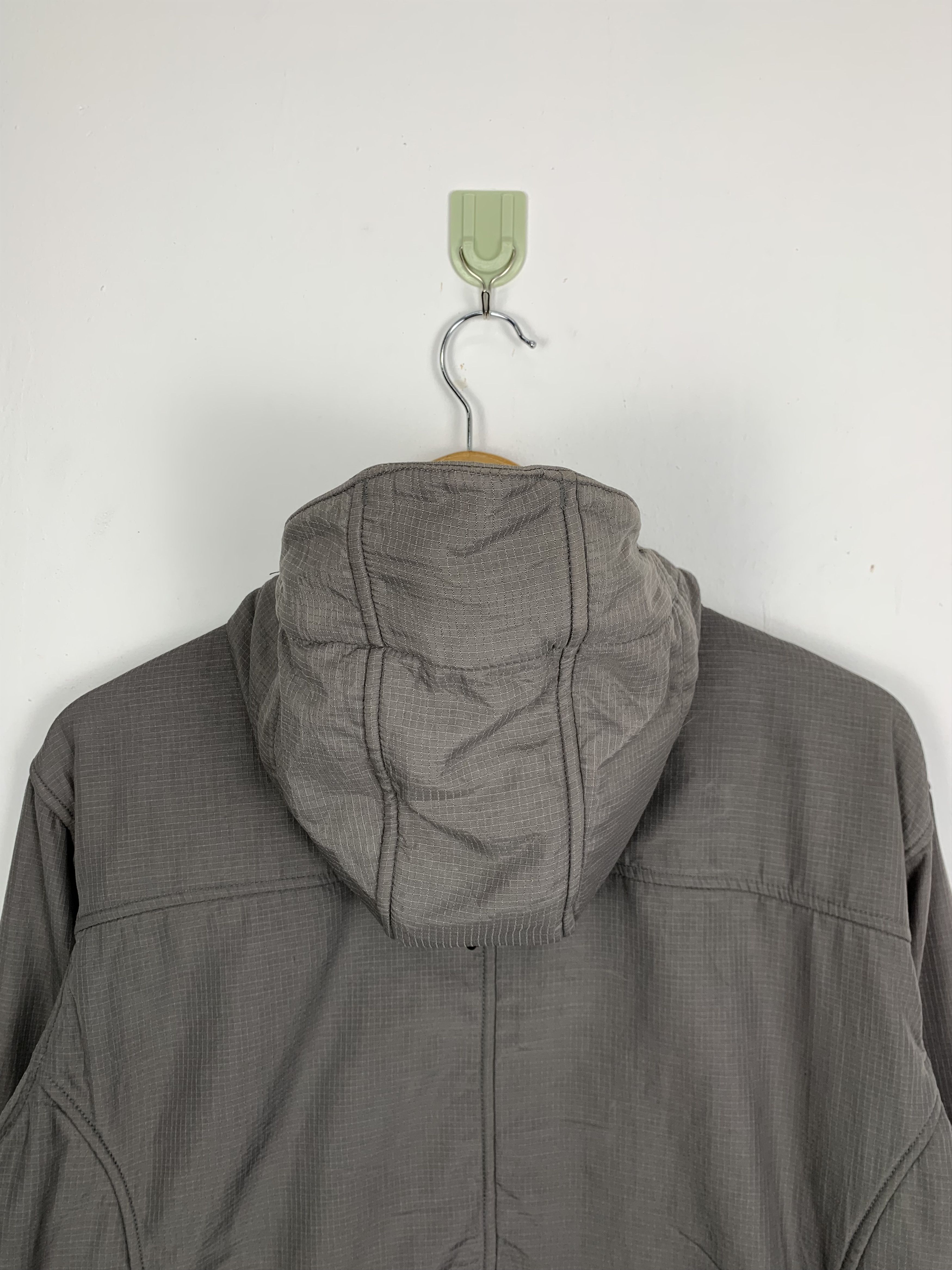 Vintage Vintage FIRE FOX Windbreaker Zip Up Hoodie Jacket J0716 Size US S / EU 44-46 / 1 - 10 Thumbnail