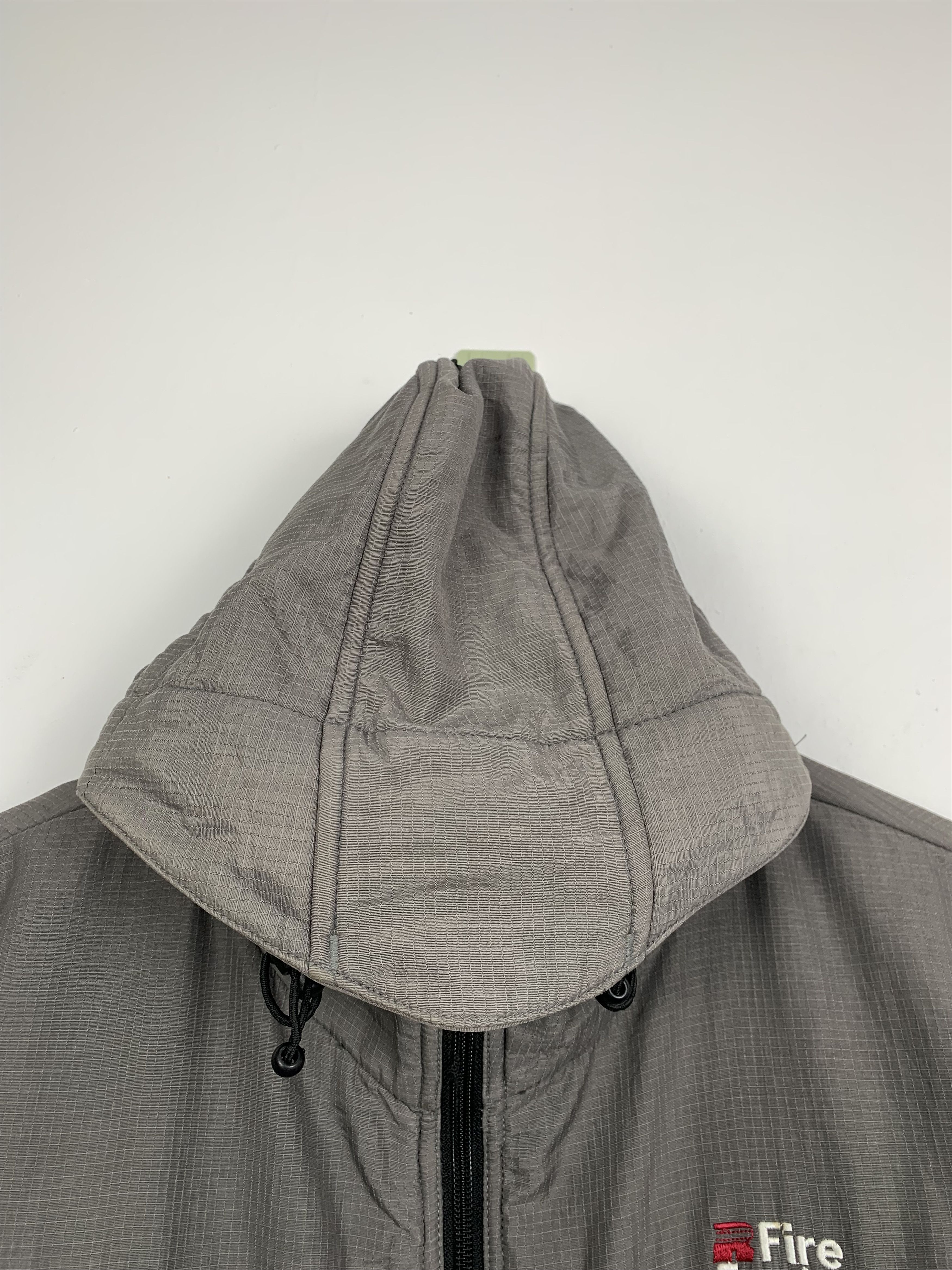 Vintage Vintage FIRE FOX Windbreaker Zip Up Hoodie Jacket J0716 Size US S / EU 44-46 / 1 - 6 Thumbnail