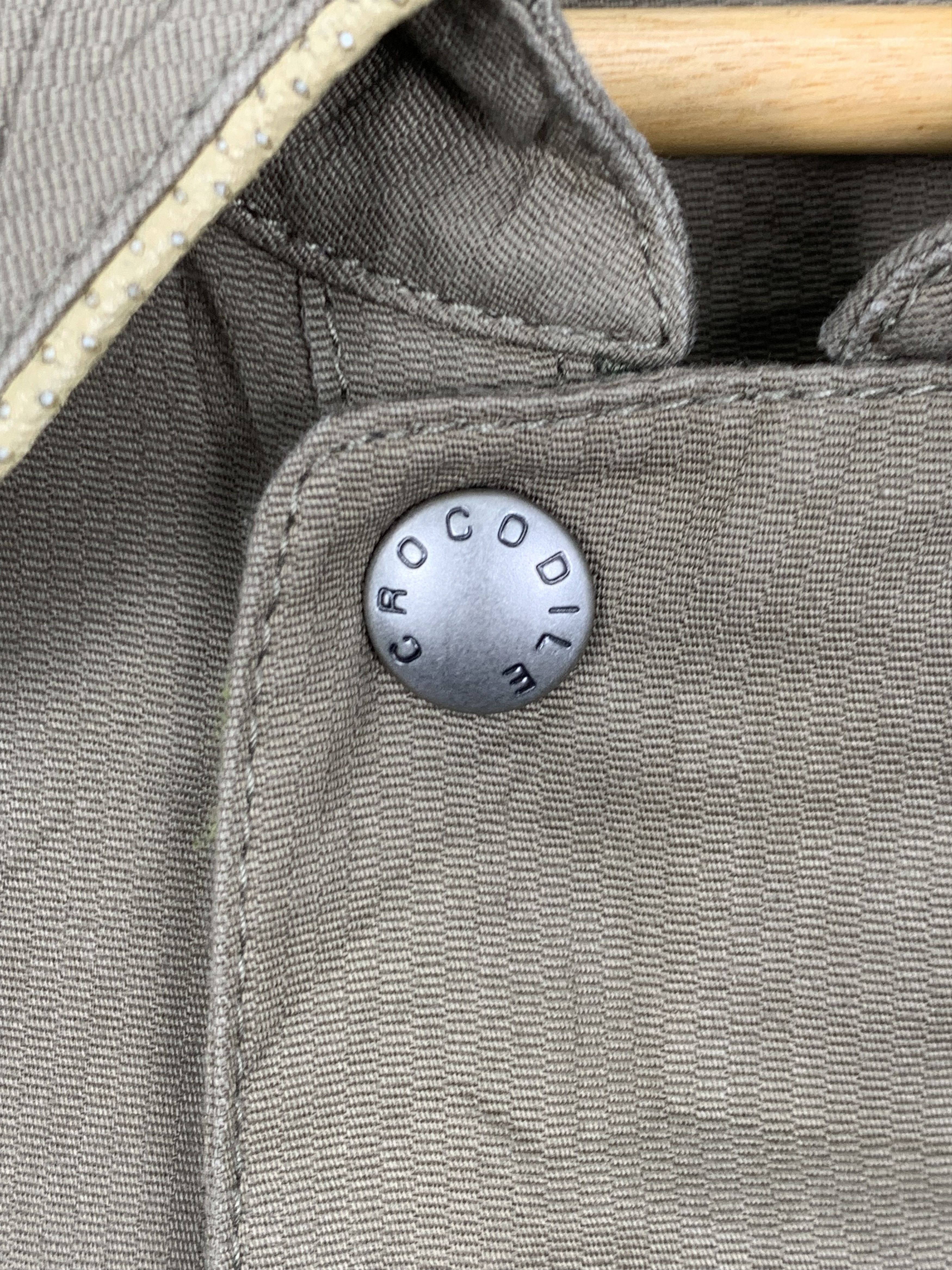 Japanese Brand Vintage CROCODILE Khaki Multi Pocket Long Jacket J0597 Size US M / EU 48-50 / 2 - 6 Thumbnail