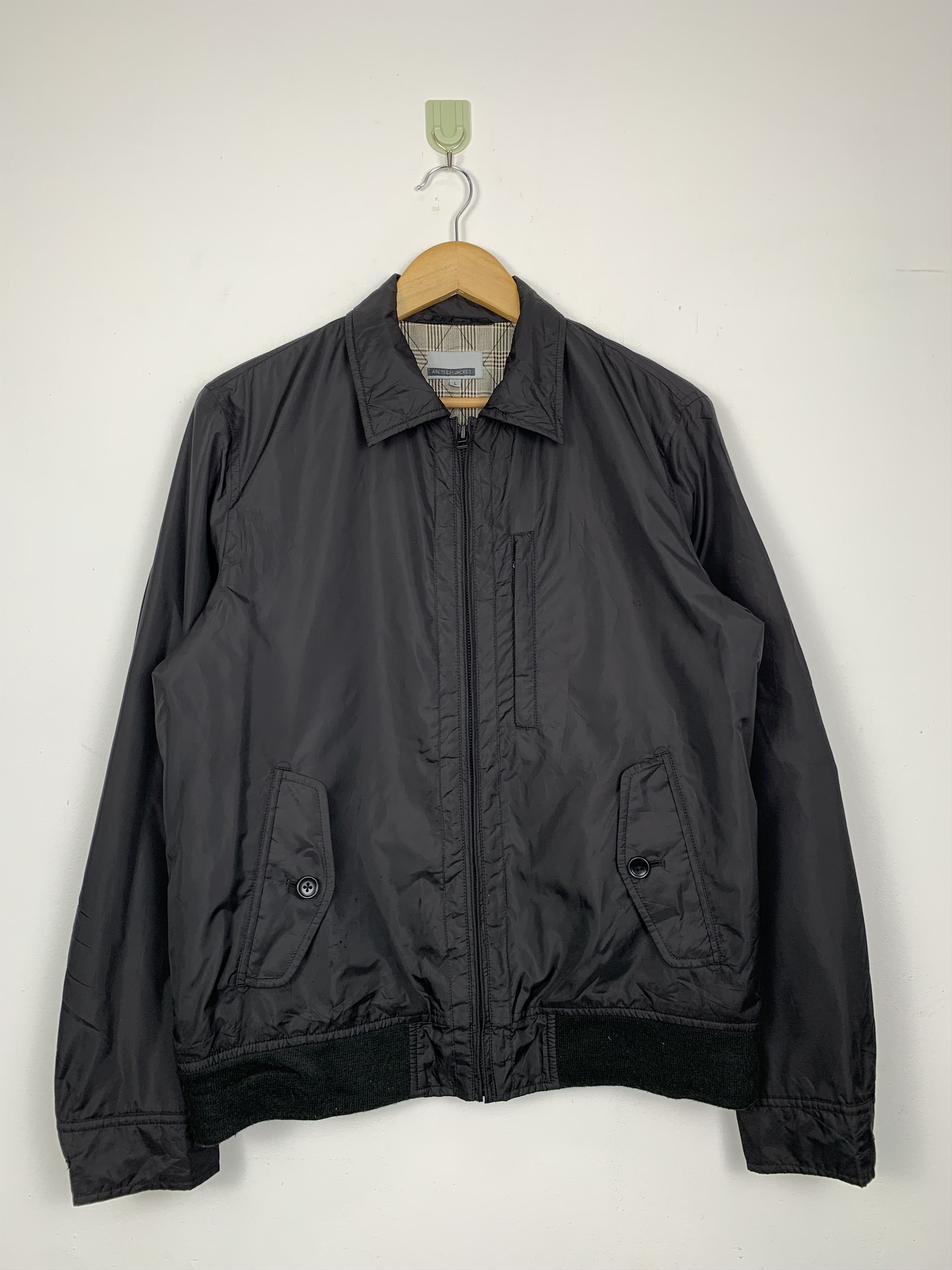 Uniqlo Vintage UNIQLO Bomber Jackets Air Tech Jacket J0677 Size US S / EU 44-46 / 1 - 1 Thumbnail