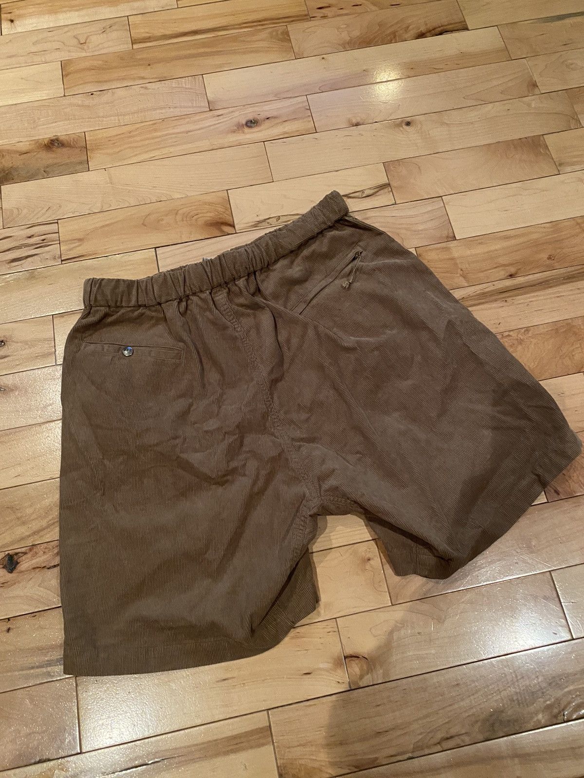 Needles AiE EZ Short Khaki Corduroy Size Large Size US 34 / EU 50 - 3 Thumbnail