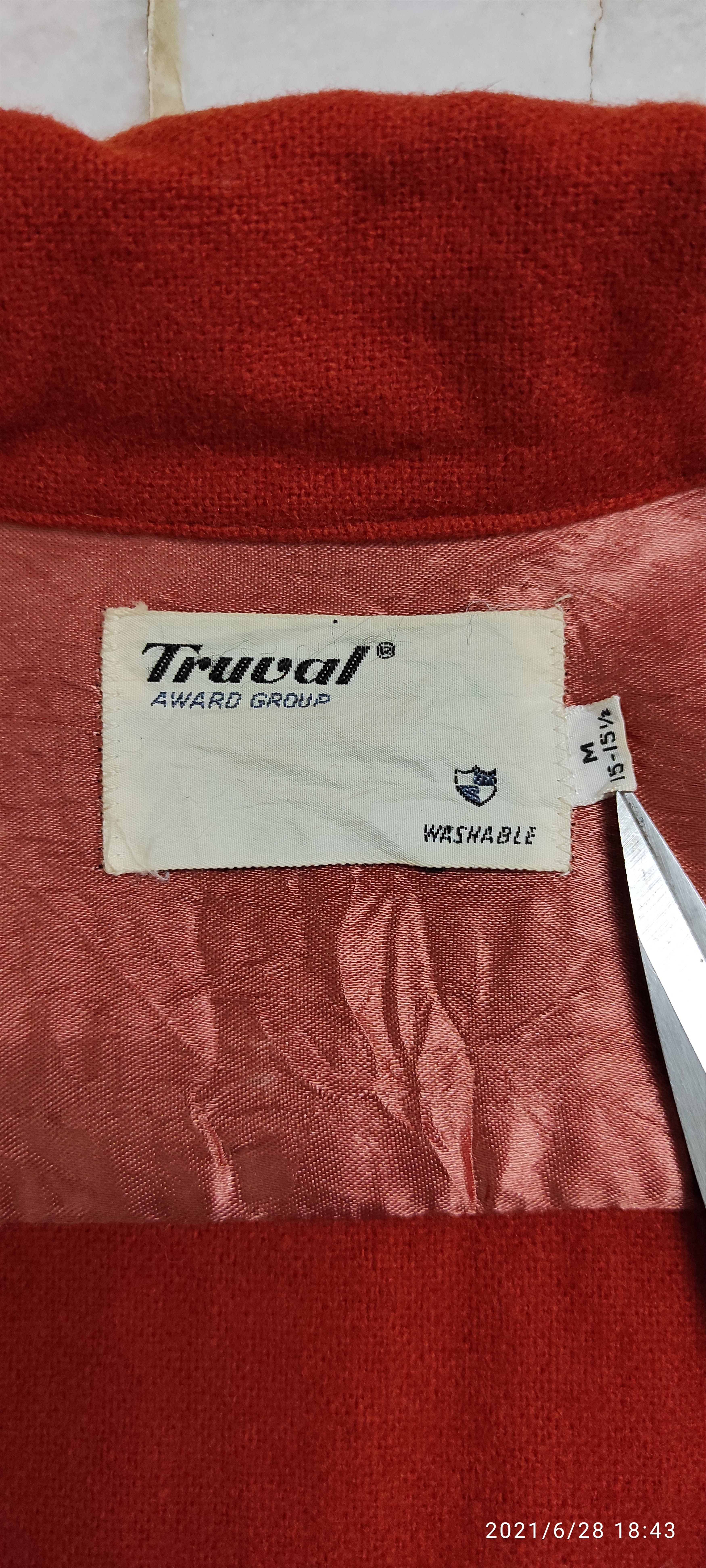 Vintage vintage 60's loop collar TRUVAL button down shirt Size US M / EU 48-50 / 2 - 4 Thumbnail