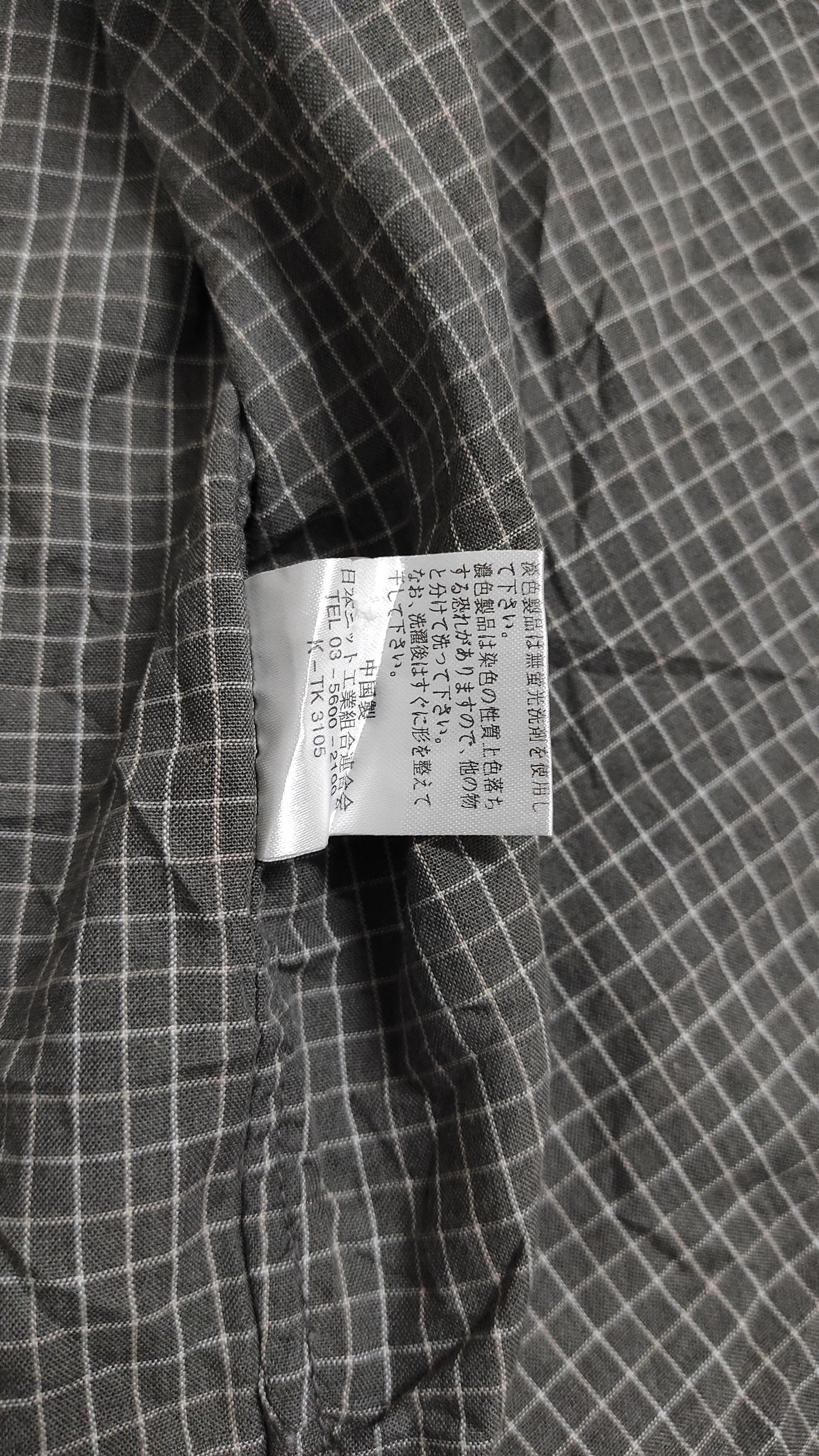 Other BITCH SKATEBOARD Triple zippers Pocket logo's tech shirt Size US M / EU 48-50 / 2 - 6 Thumbnail