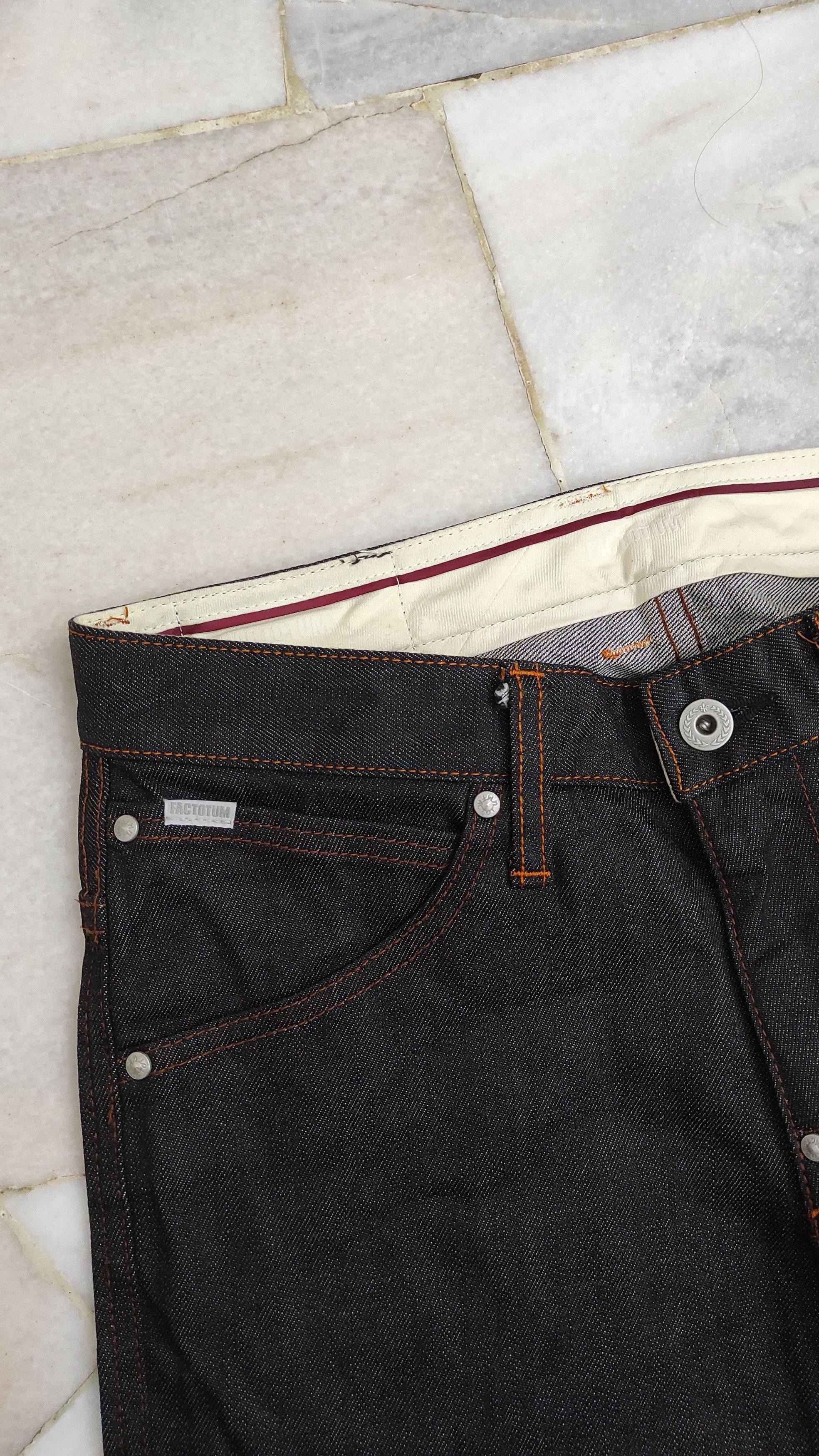 FACTOTUM Men's Factotum Agitpunkt Slim Fit Jean Size US 30 / EU 46 - 13 Thumbnail