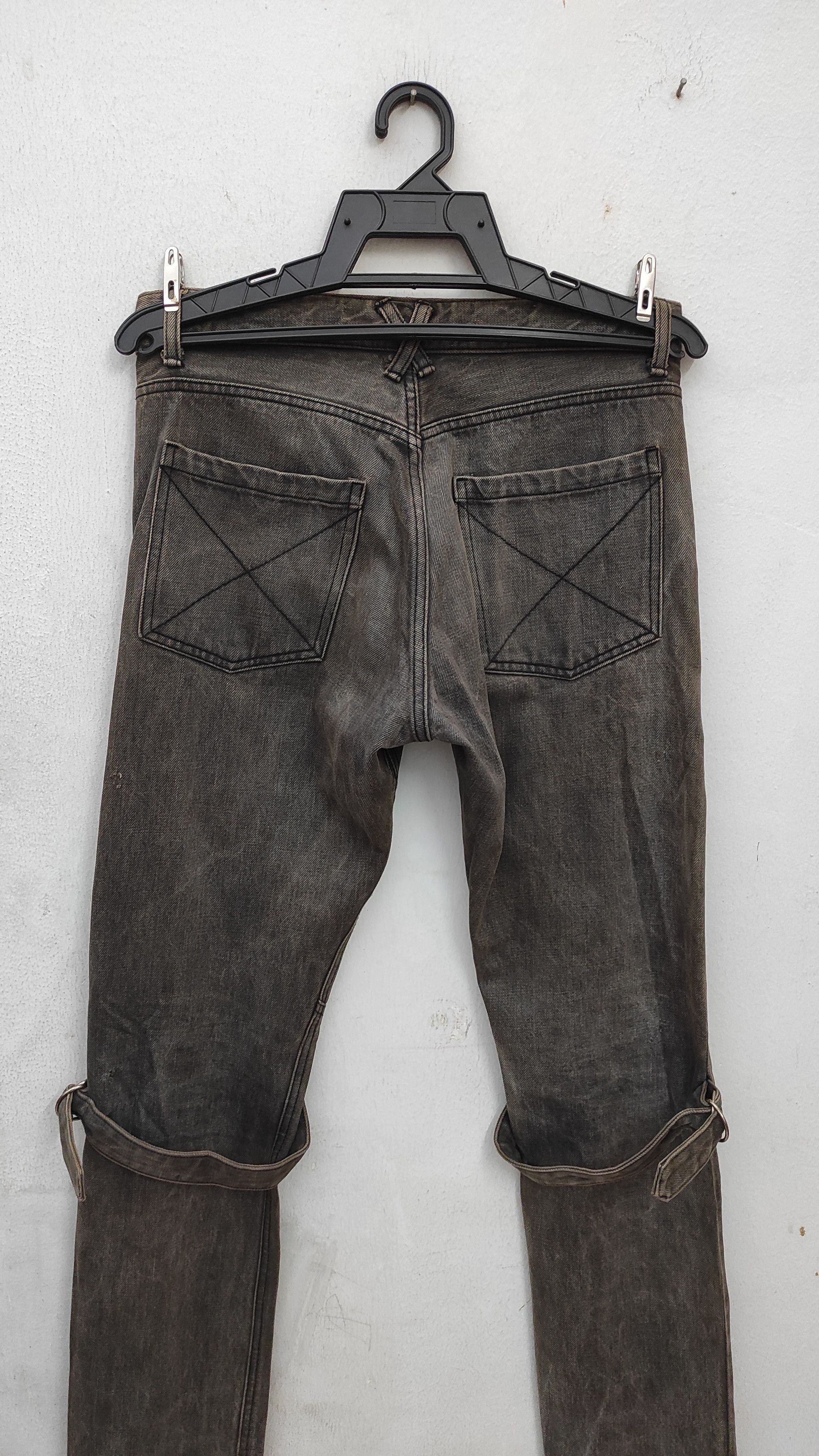 20471120 Archive 20471120 HYOMA SELVEDGE BONDAGE LOGO'S JEANS Size US 31 - 21 Thumbnail
