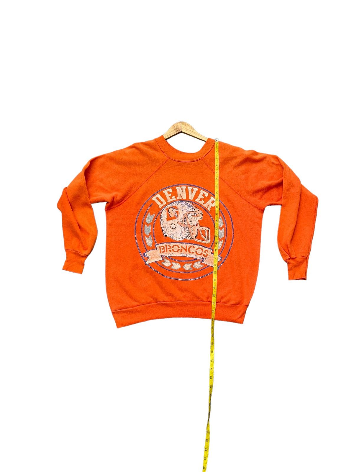 If Six Was Nine Vintage 80’s Champion Denver Broncos NFL Crewneck Size US L / EU 52-54 / 3 - 3 Thumbnail