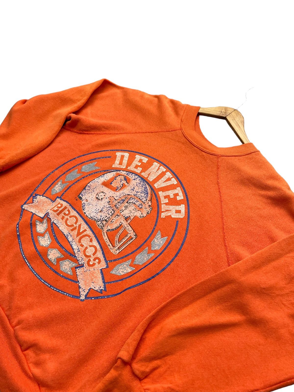 If Six Was Nine Vintage 80’s Champion Denver Broncos NFL Crewneck Size US L / EU 52-54 / 3 - 5 Thumbnail