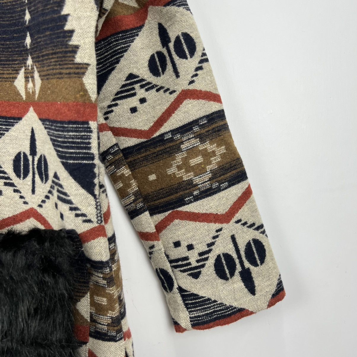 Native Vintage NAVAJO NATIVE with Fur Pocket Long Jacket J0013 Size US M / EU 48-50 / 2 - 4 Thumbnail