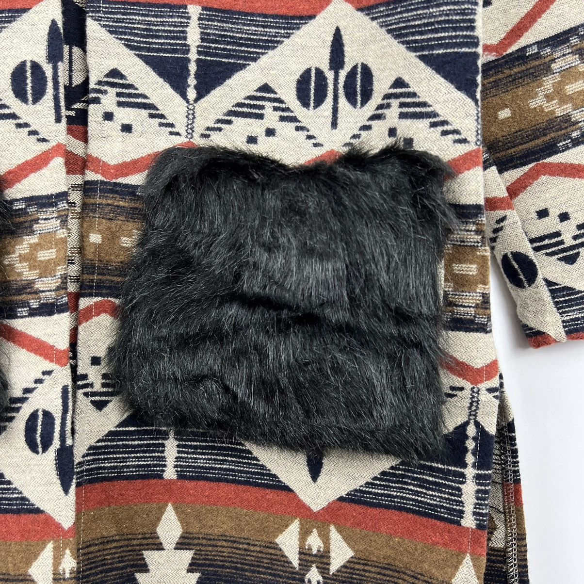 Native Vintage NAVAJO NATIVE with Fur Pocket Long Jacket J0013 Size US M / EU 48-50 / 2 - 3 Thumbnail