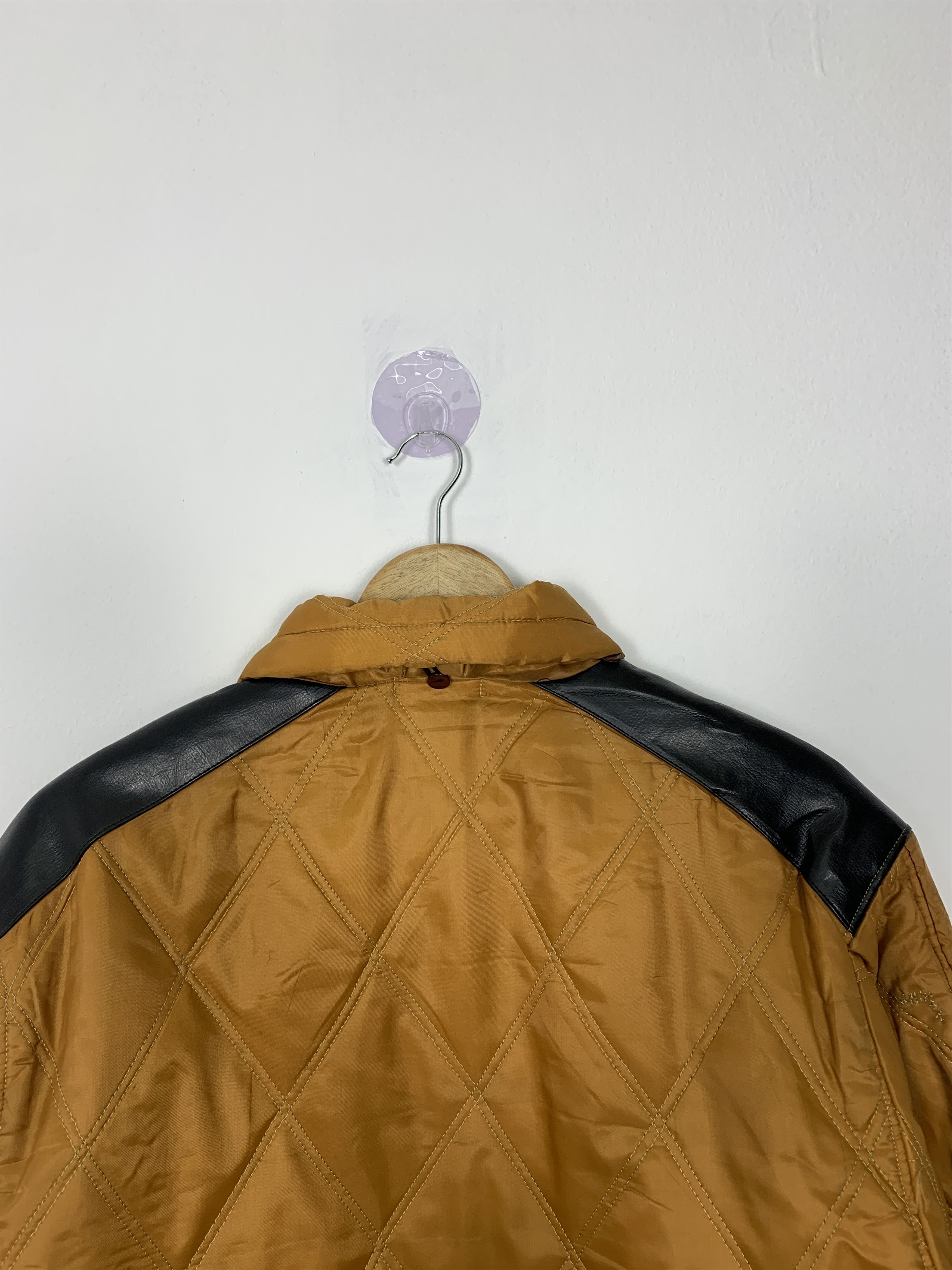 Japanese Brand × Vintage Vintage H&Q BRAND Quilted zip Up Jacket Nice Design Size US S / EU 44-46 / 1 - 7 Thumbnail