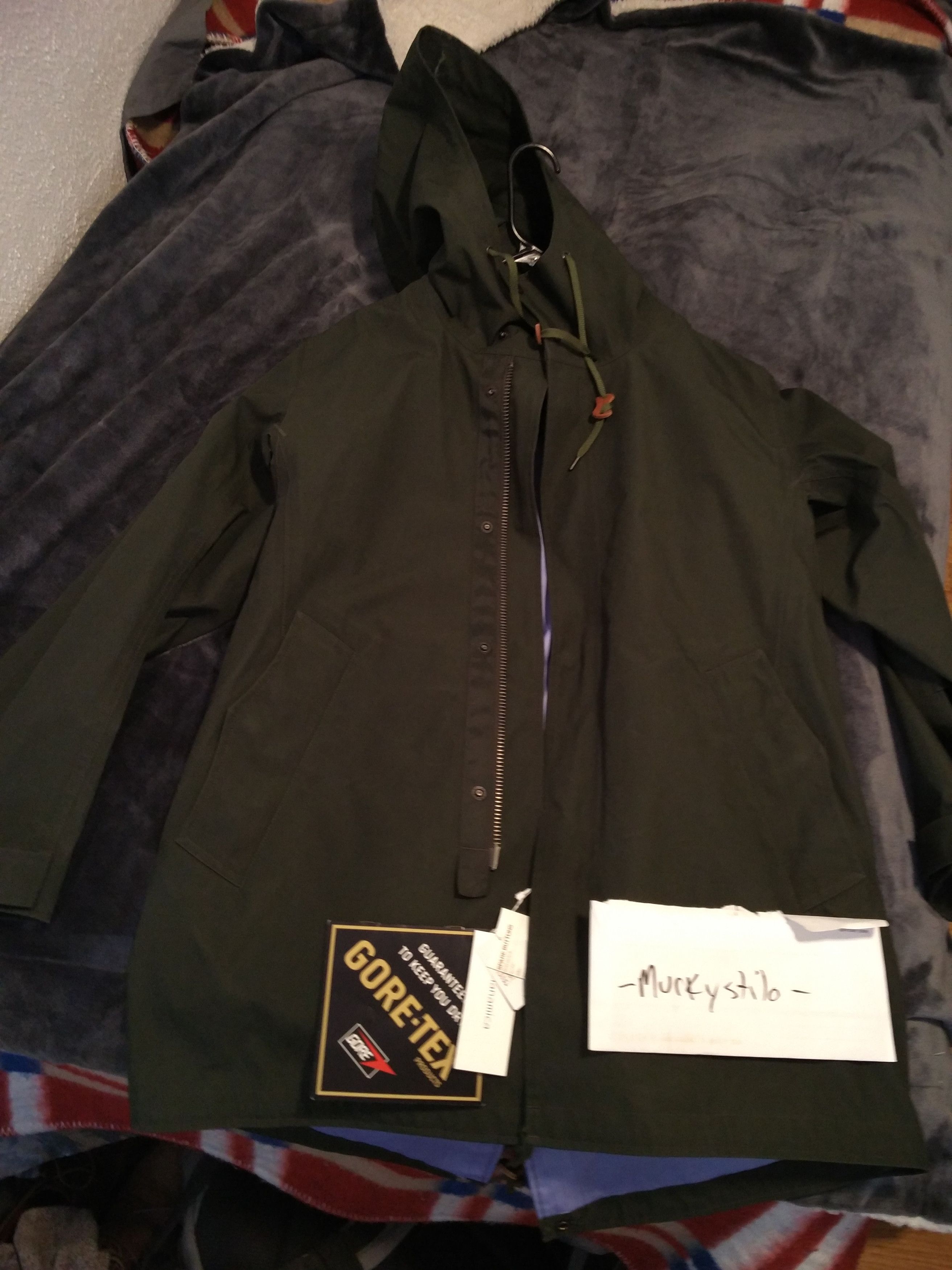 GORE-TEX SHELL COAT/Moss Green