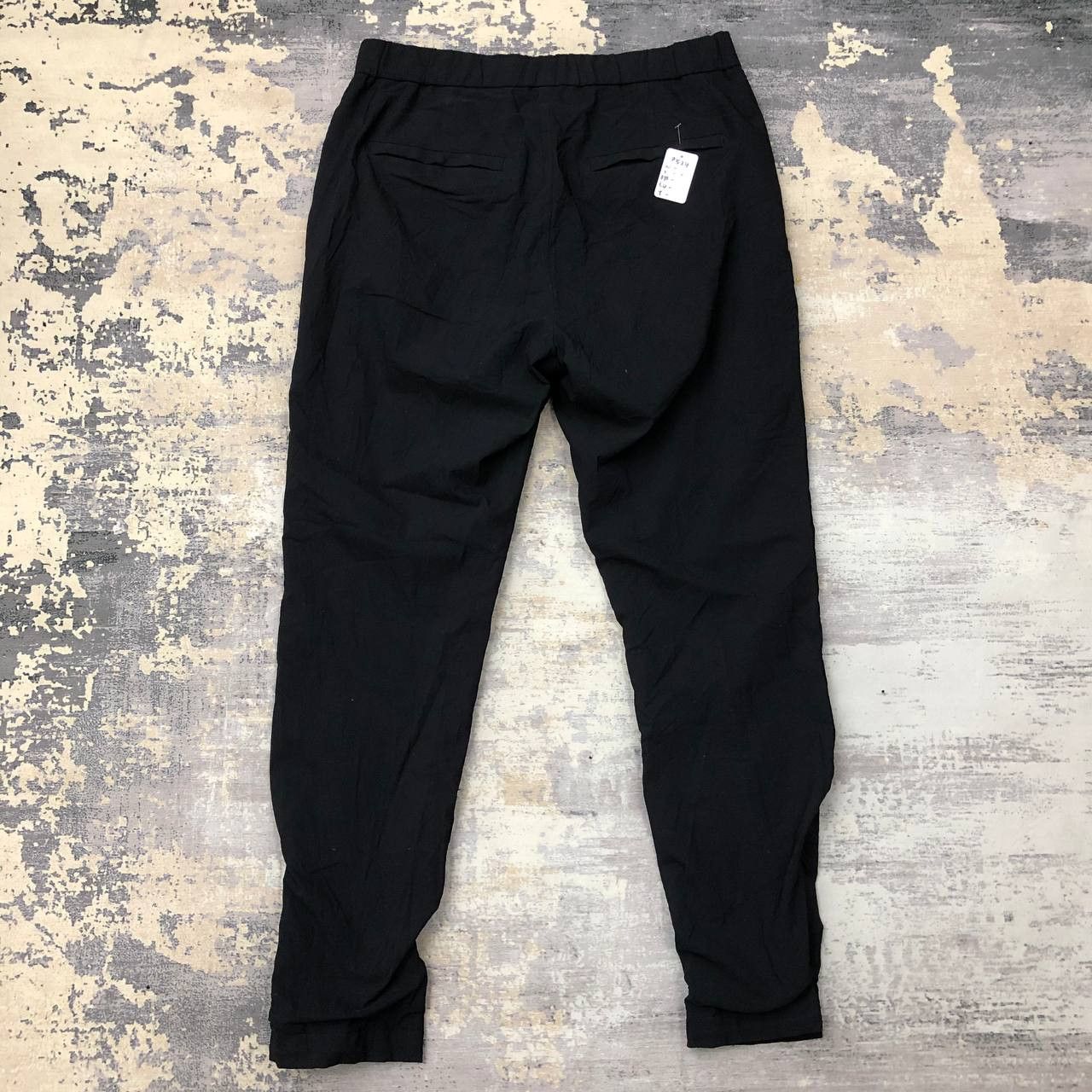 Uniqlo P524 UNIQLO SKINNY SWEATPANTS Size US 34 / EU 50 - 2 Thumbnail