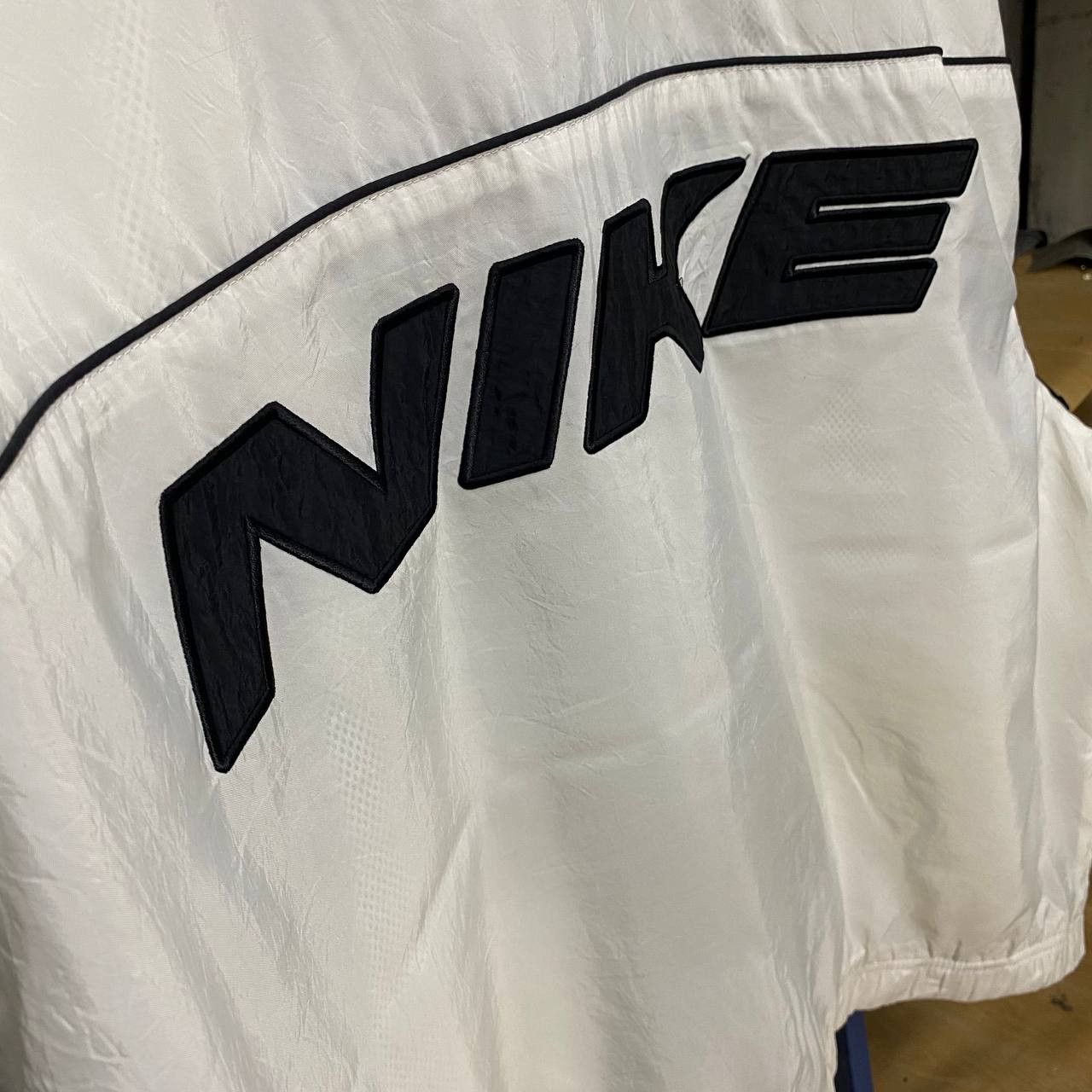 Nike Vintage NIKE Light Jacket Size US L / EU 52-54 / 3 - 2 Thumbnail