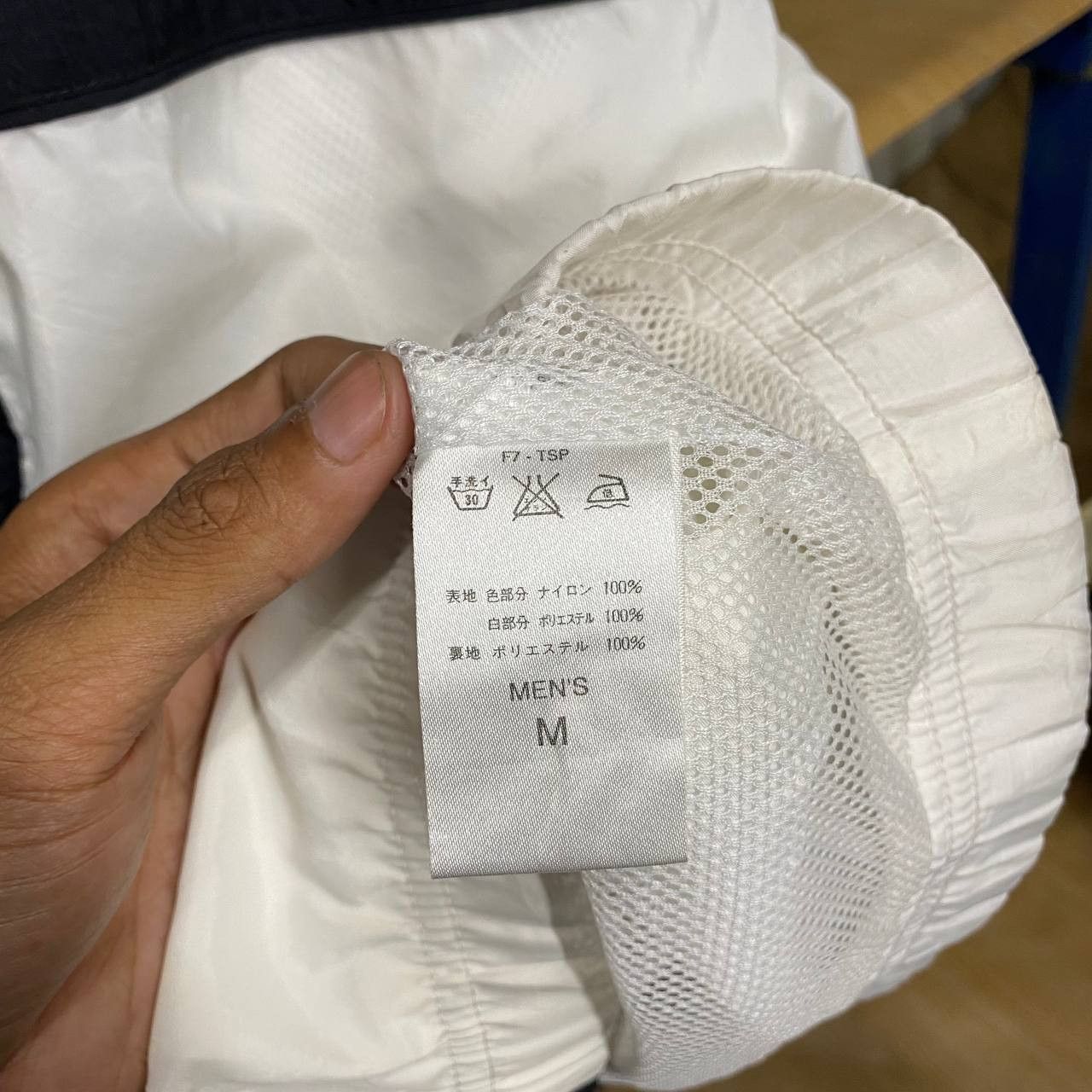 Nike Vintage NIKE Light Jacket Size US L / EU 52-54 / 3 - 3 Thumbnail