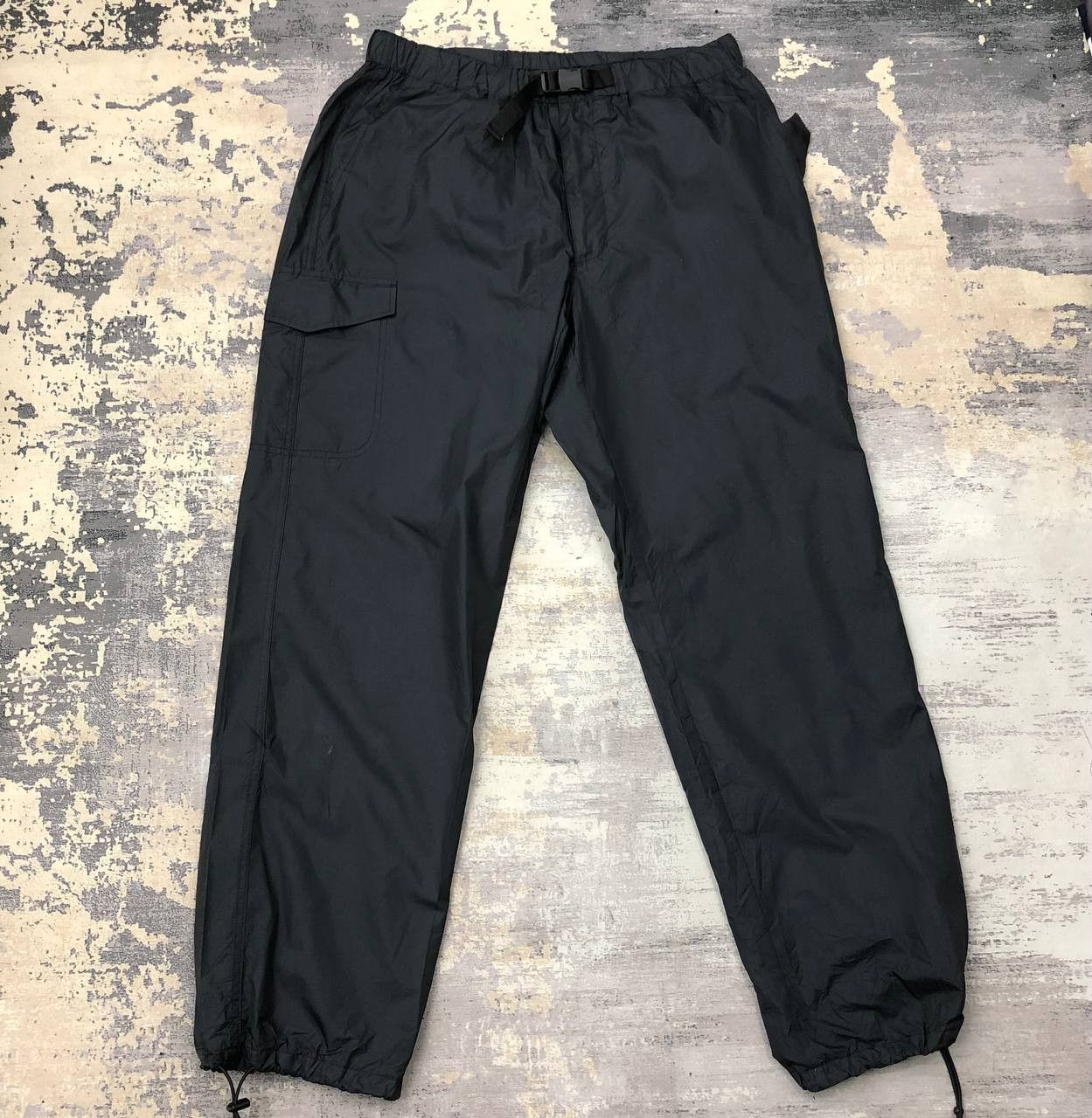 Japanese Brand P522 UNIQLO NYLON CARGO SWEATPANTS Size US 33 - 1 Thumbnail