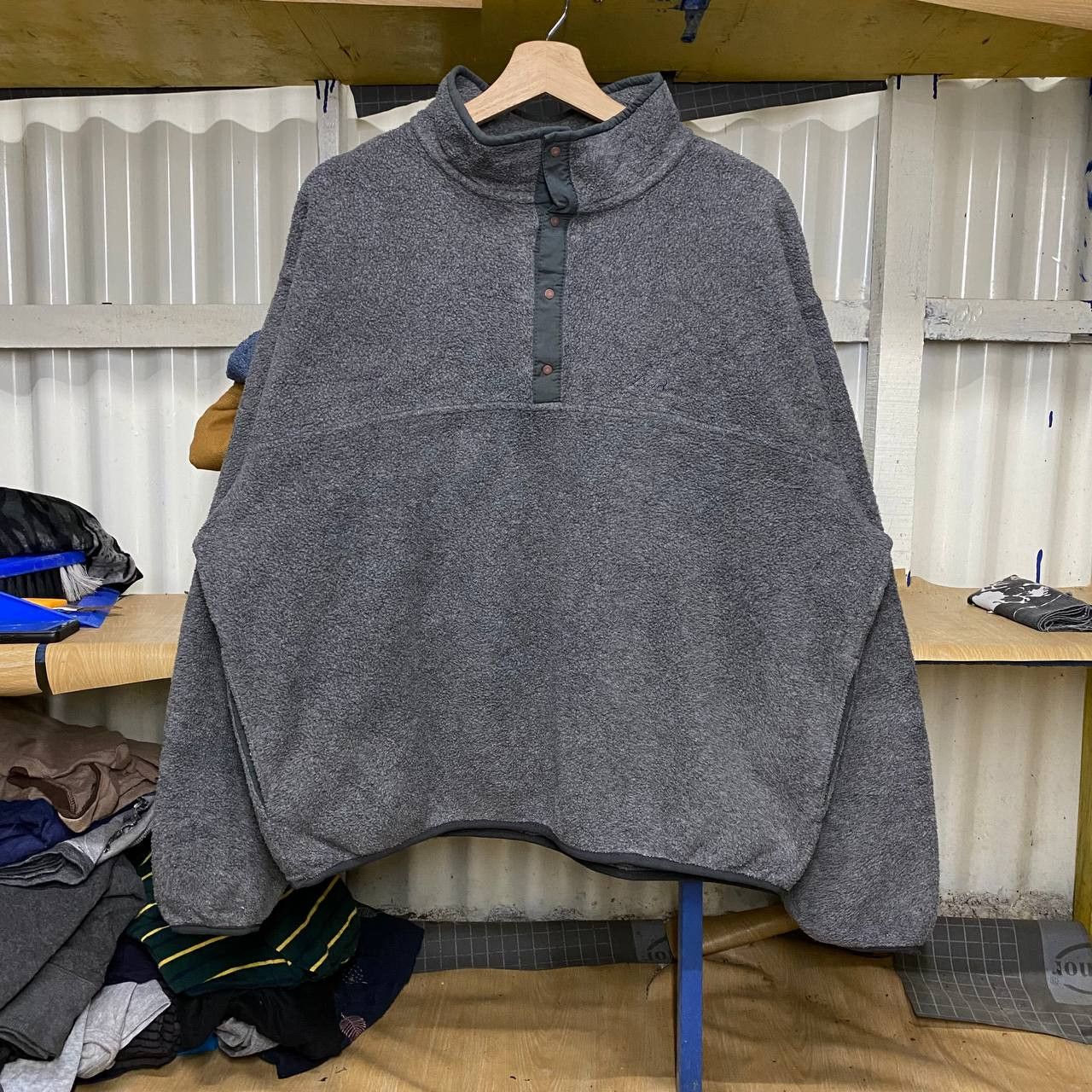 L.L. Bean × Vintage Vintage L.L.Bean Fleece Half Button Sweatshirt Size US L / EU 52-54 / 3 - 1 Thumbnail