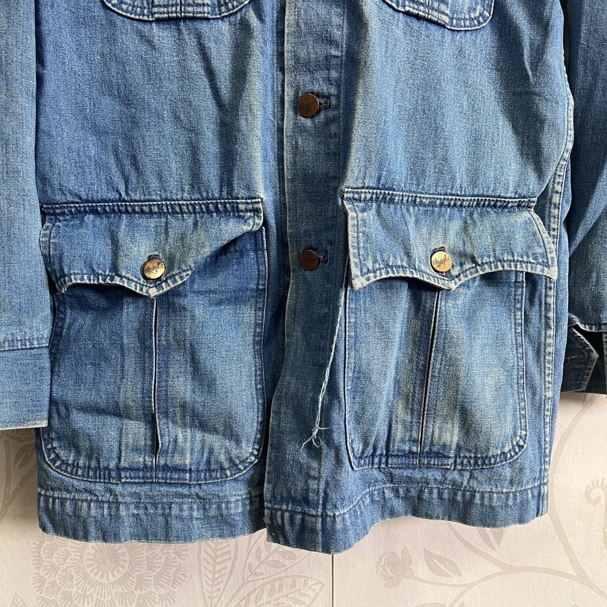 Vintage × Wrangler Vintage 1990 Workwear Wrangler Chore Denim Jacket Japan Size US L / EU 52-54 / 3 - 11 Thumbnail