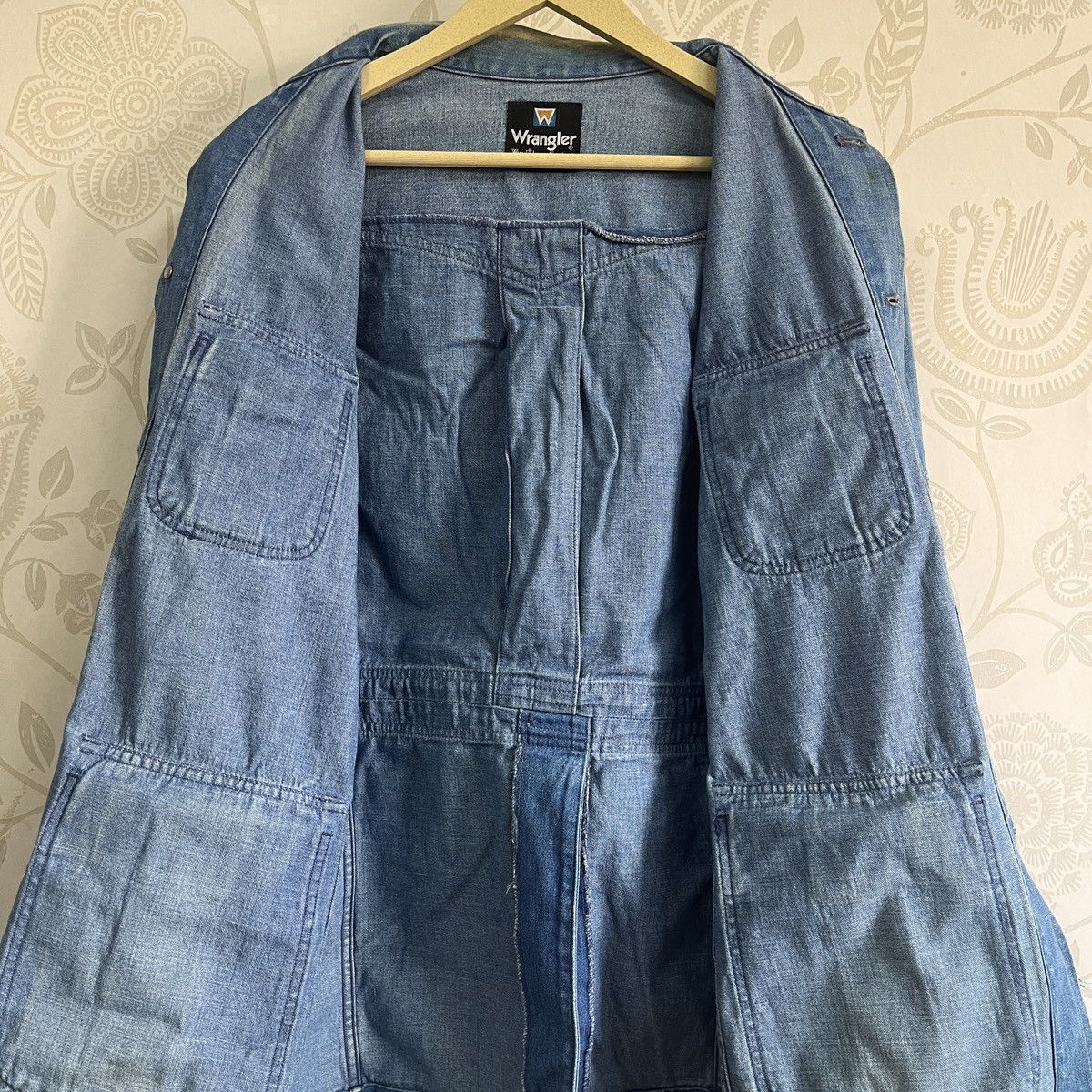 Vintage × Wrangler Vintage 1990 Workwear Wrangler Chore Denim Jacket Japan Size US L / EU 52-54 / 3 - 16 Thumbnail