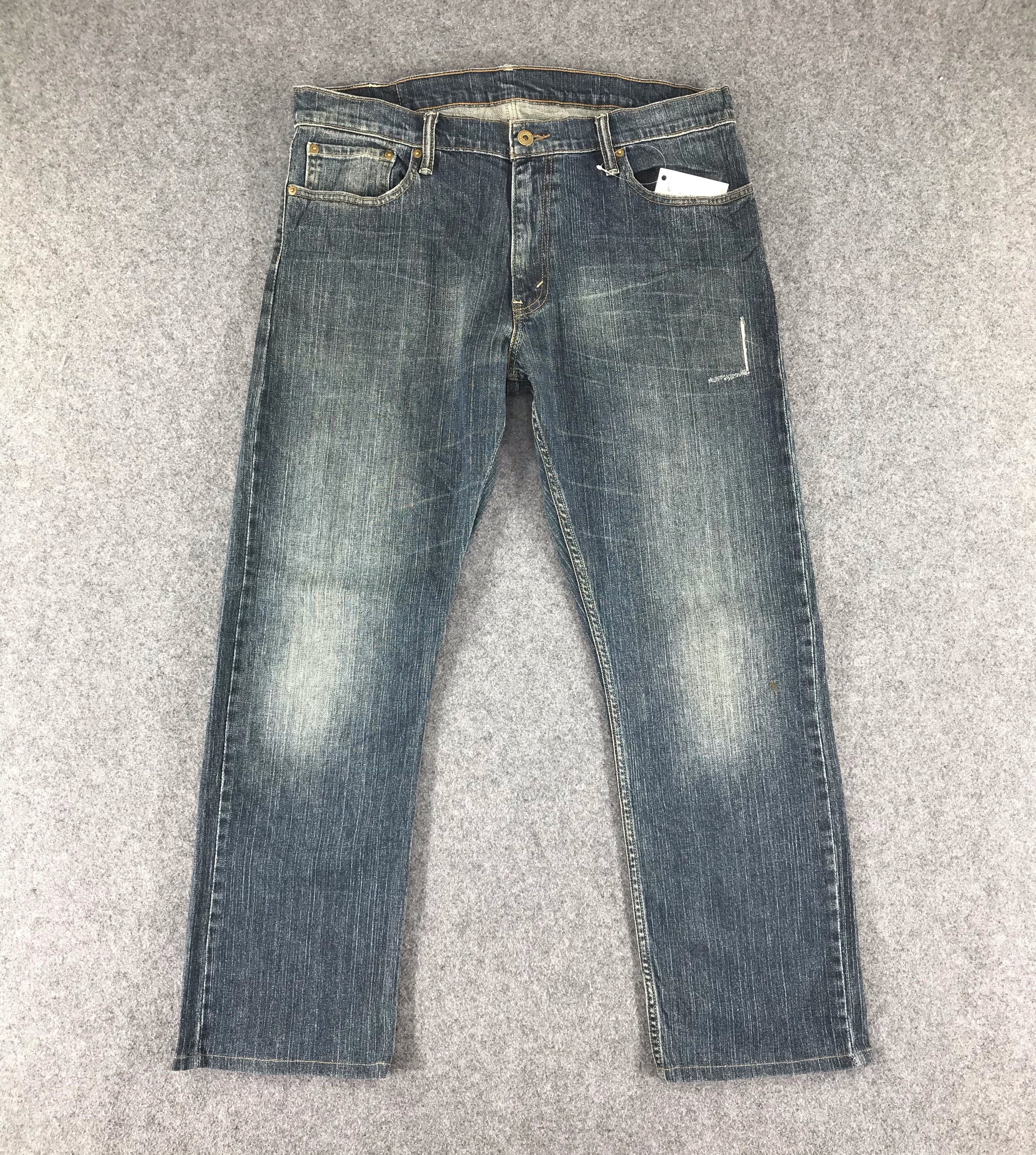 Levi's Vintage Levis 514 Jeans Dark Wash Denim KJ03 Size US 36 / EU 52 - 1 Thumbnail