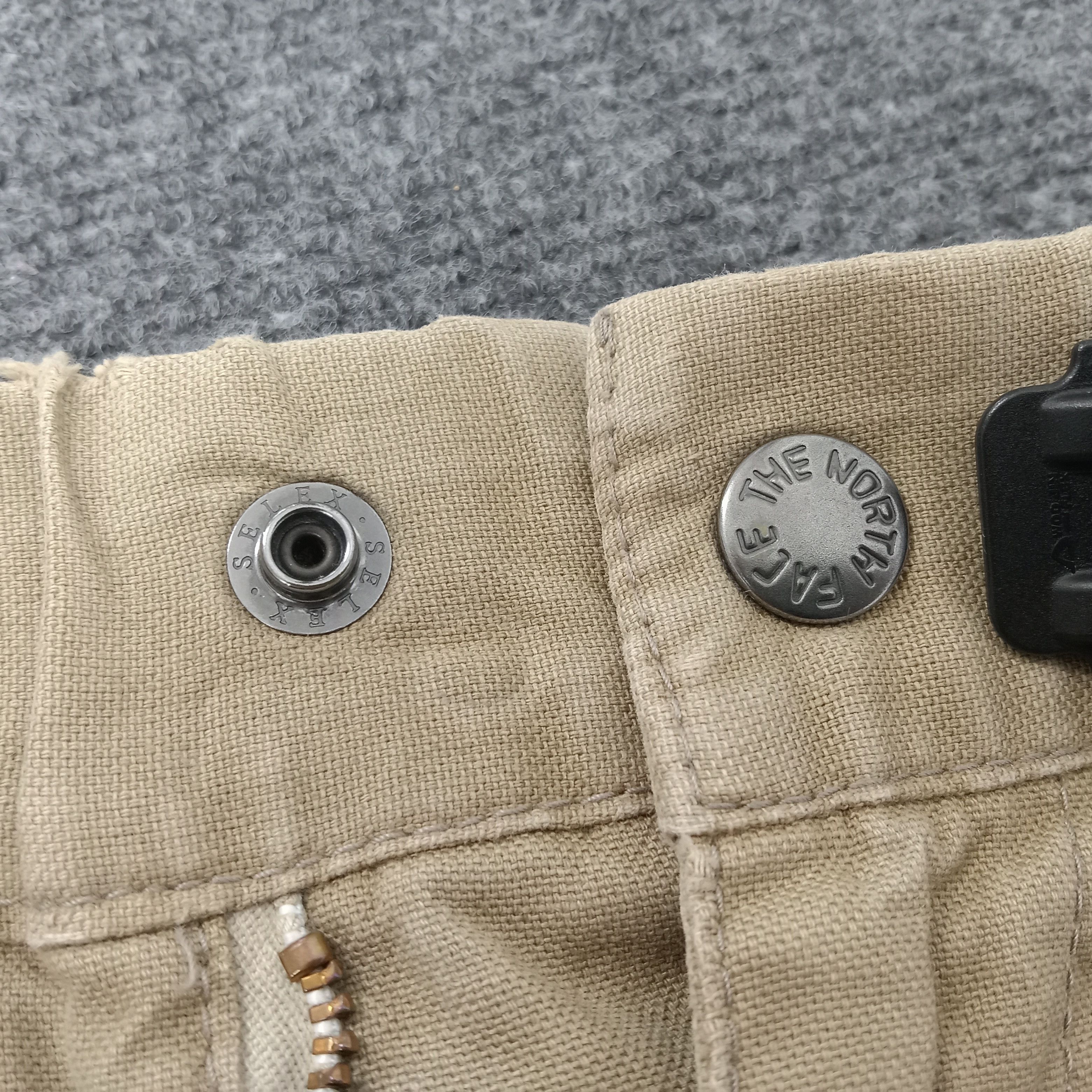 The North Face × Vintage The North Face Outdoor Skateboard Trousers Pants Size US 32 / EU 48 - 9 Thumbnail