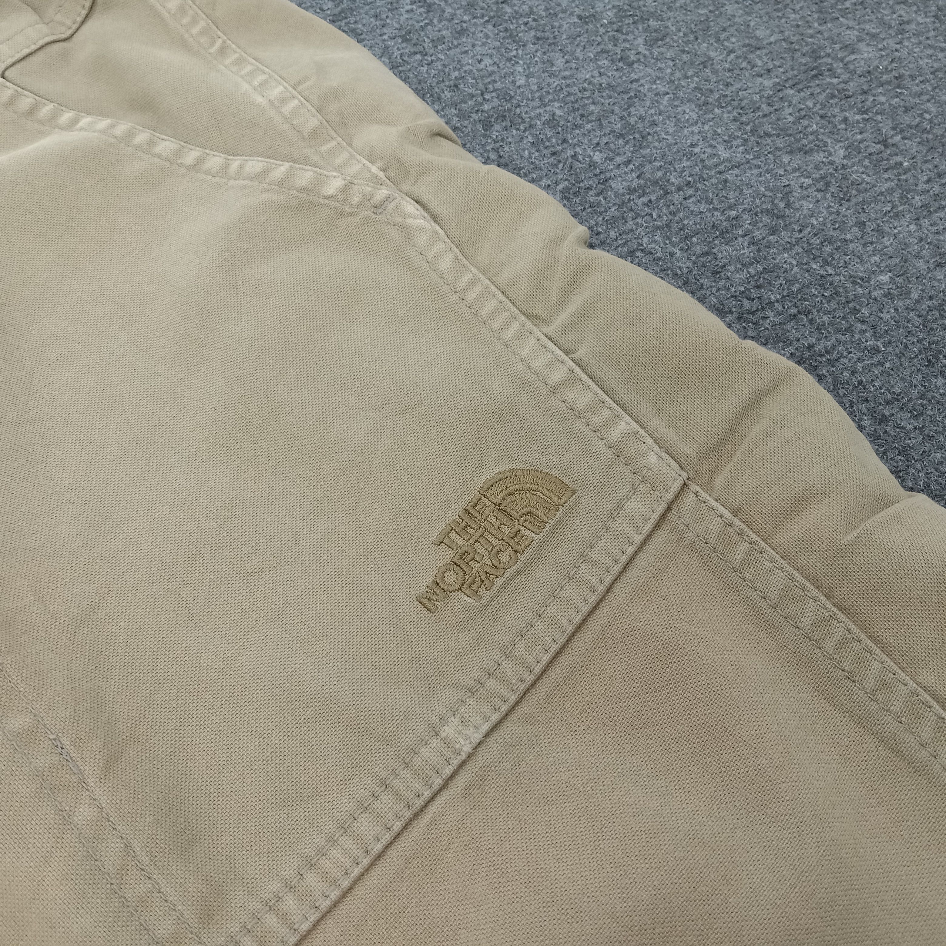 The North Face × Vintage The North Face Outdoor Skateboard Trousers Pants Size US 32 / EU 48 - 21 Thumbnail