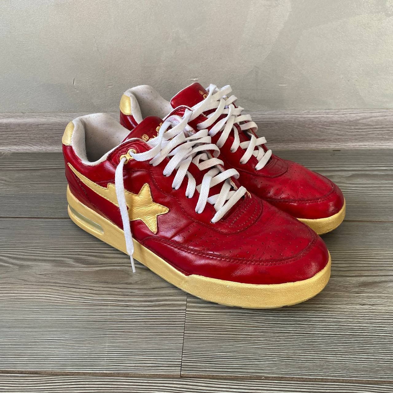 image of A Bathing Ape Sneakers Bapesta Roadsta 2008 in Red/Gold, Men's (Size 10)