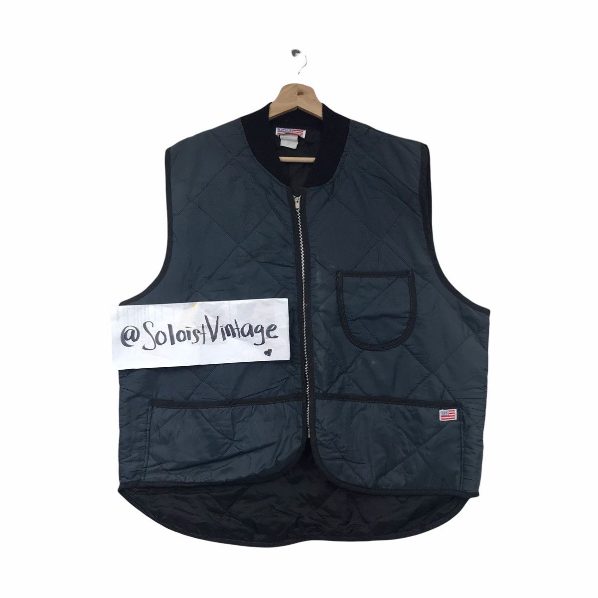 Vintage Vintage UFO USA Flag Brand Clothing Quilted Vest Jacket Size US XL / EU 56 / 4 - 1 Thumbnail