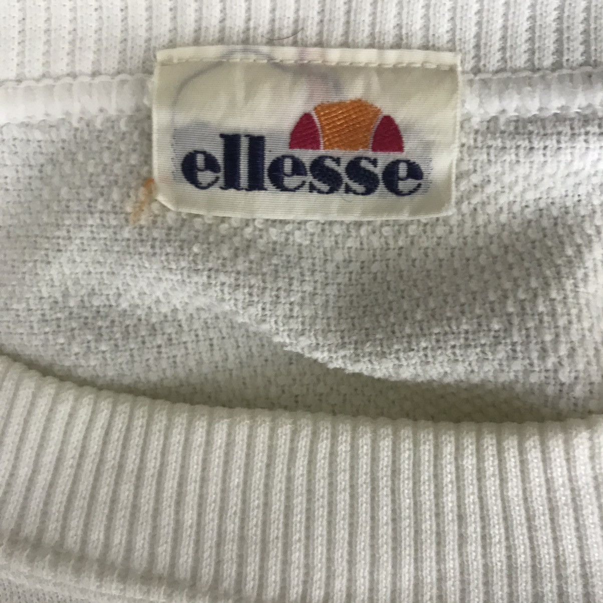 Ellesse Vintage ELLESSE RAFFINATO SPORT Tennis Big Print Sweatshirt Size US M / EU 48-50 / 2 - 4 Thumbnail