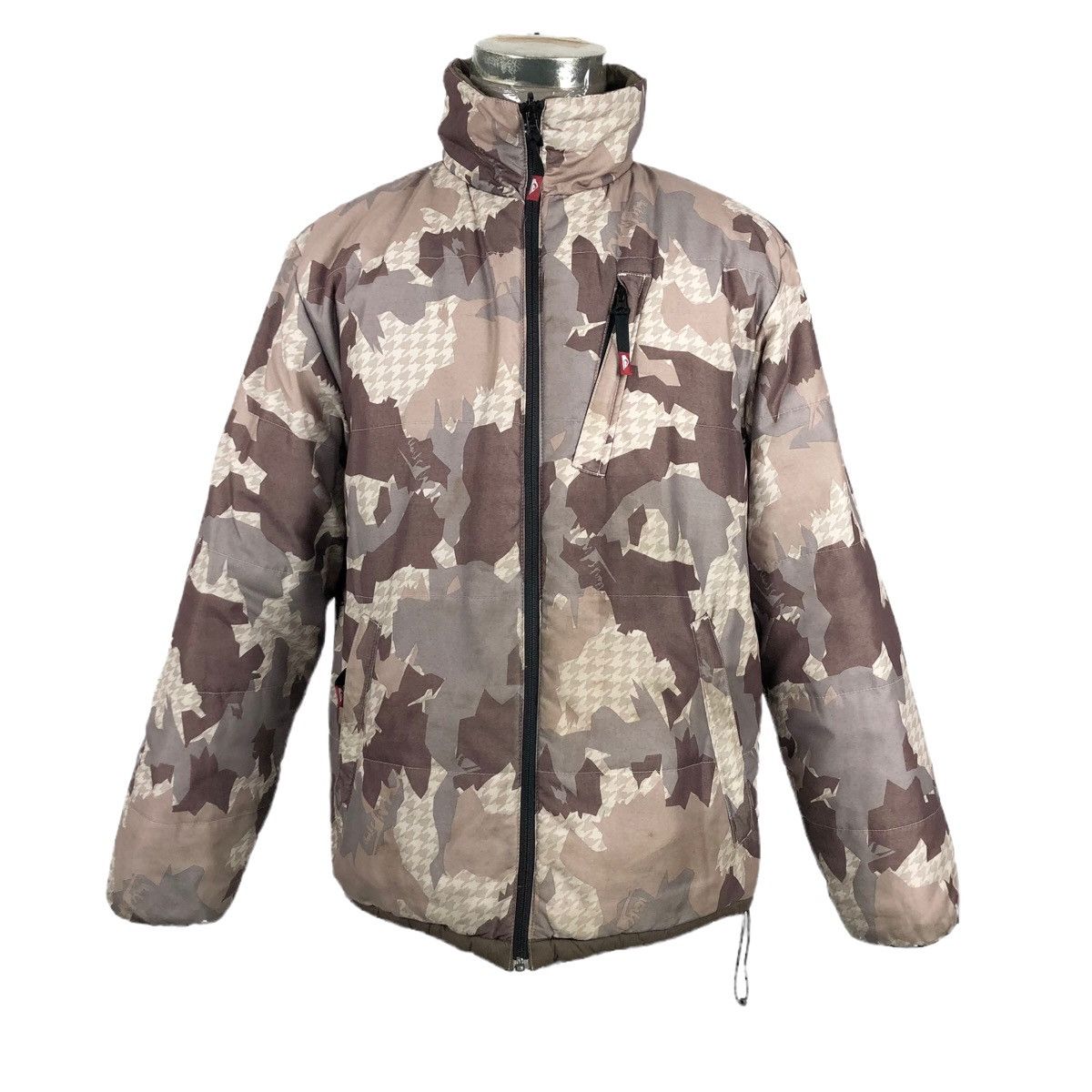 Quiksilver Reversible Puffer Jacket Camouflage Pattern