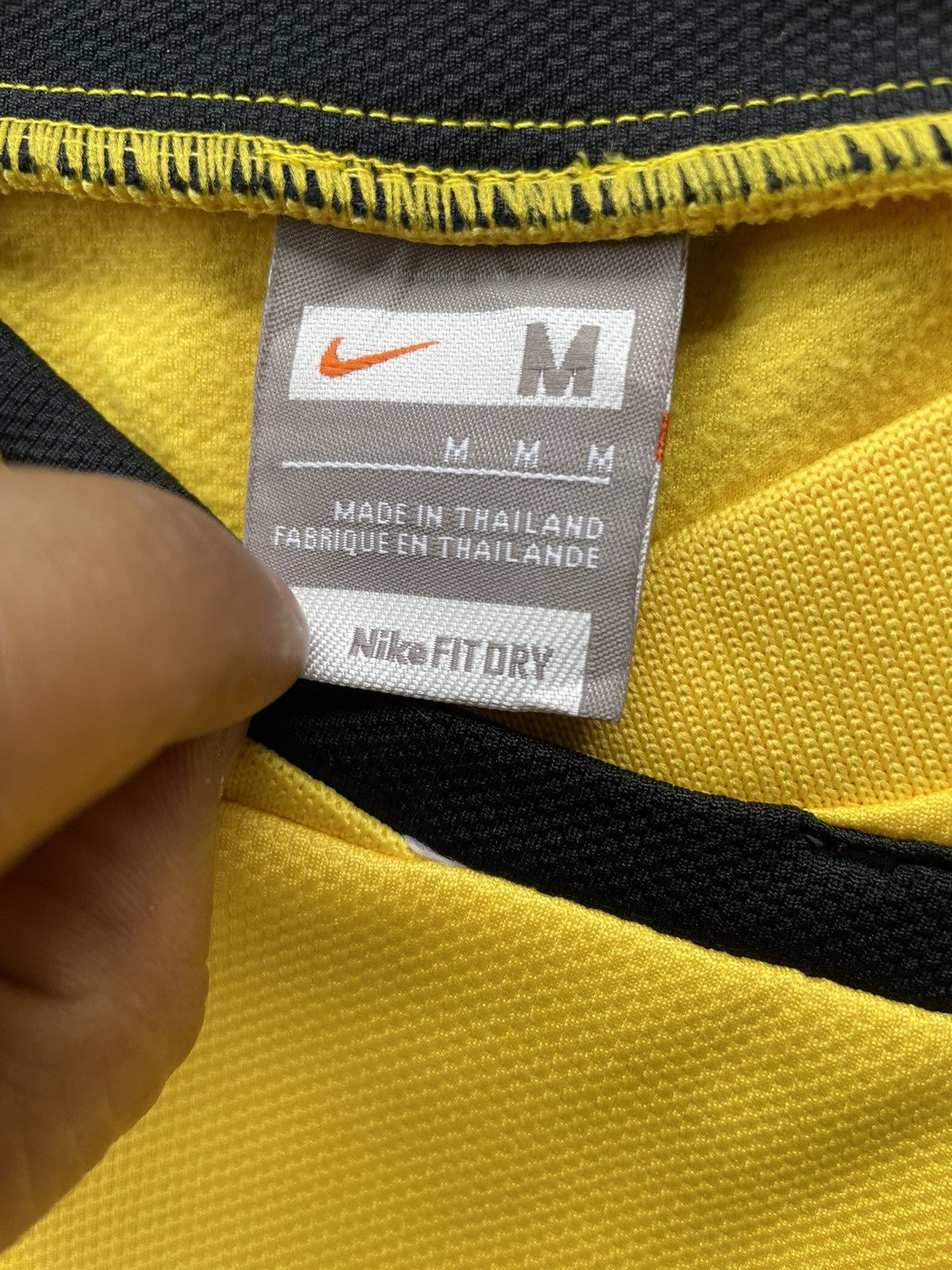 Nike Vintage Nike Goalkeeper Jersey Size US M / EU 48-50 / 2 - 12 Thumbnail
