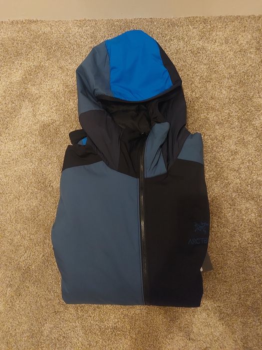 Arc'Teryx Arc'teryx x Beams Atom LT Hoody Jacket Boro Blue | Grailed