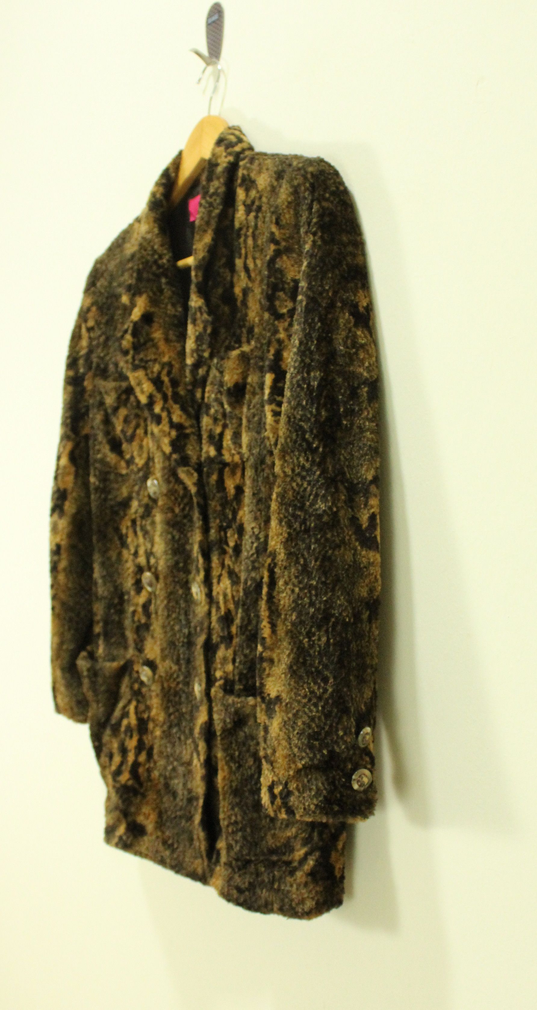 Ungaro Paris UNGARO Paris Jacket Blazer Double Breast Pile Python Motif Size M / US 6-8 / IT 42-44 - 4 Thumbnail