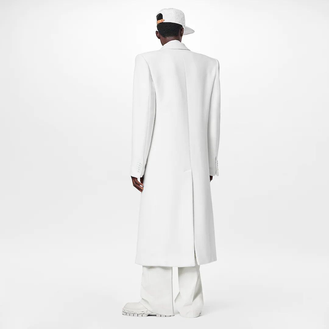 XL Shoulder Overcoat