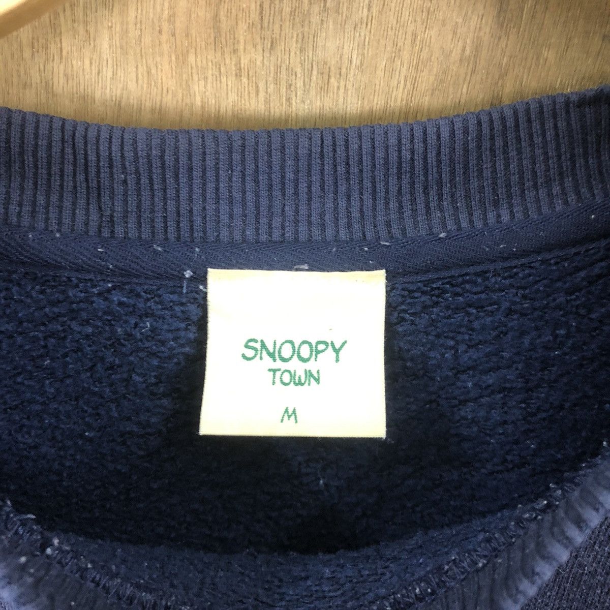 Peanuts Vintage Snoopy Town Dark Blue Sweatshirt #164 Size US M / EU 48-50 / 2 - 6 Thumbnail