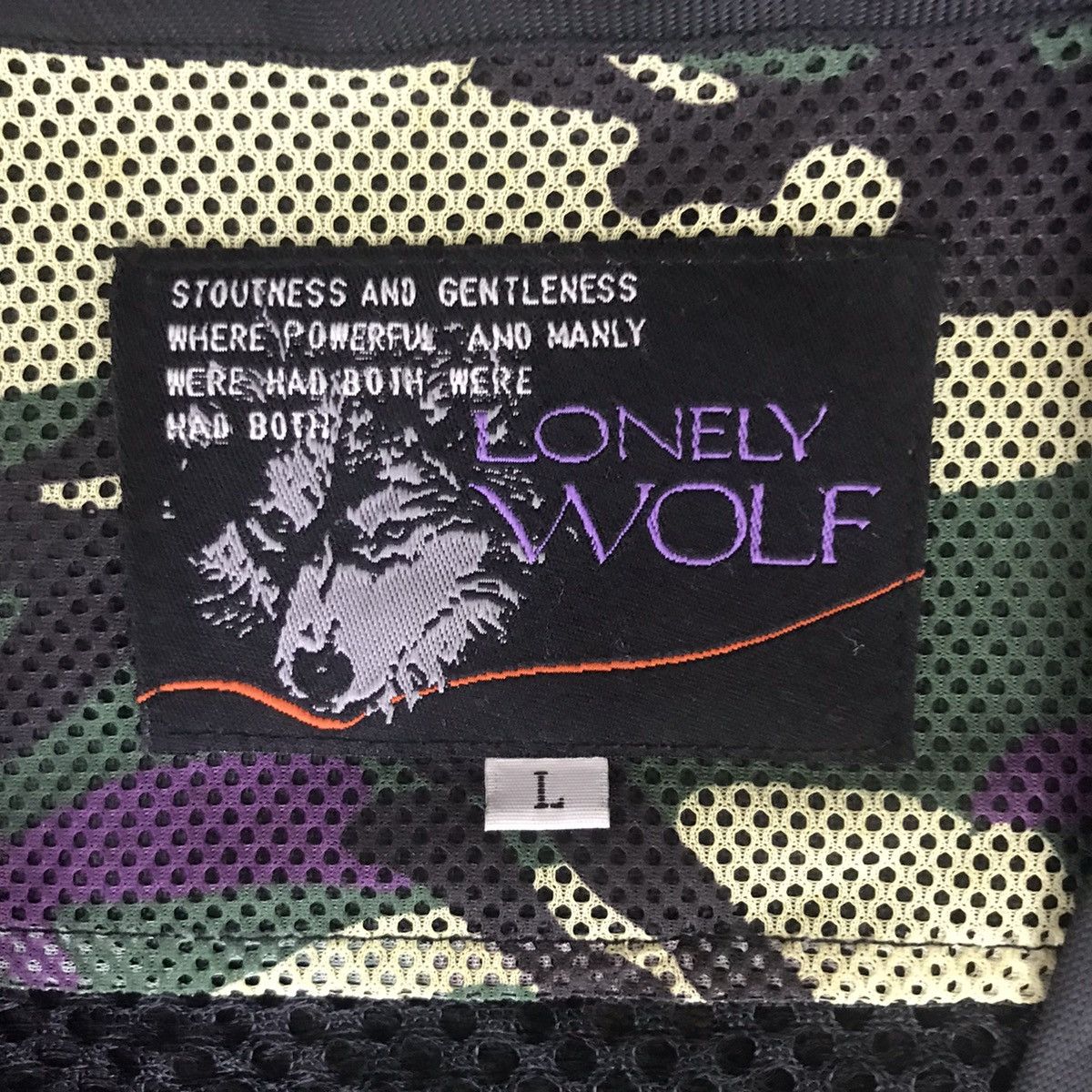 Japanese Brand LONELY WOLF Japanese Brand Camouflage Tactical Vest Fish Size US L / EU 52-54 / 3 - 3 Thumbnail