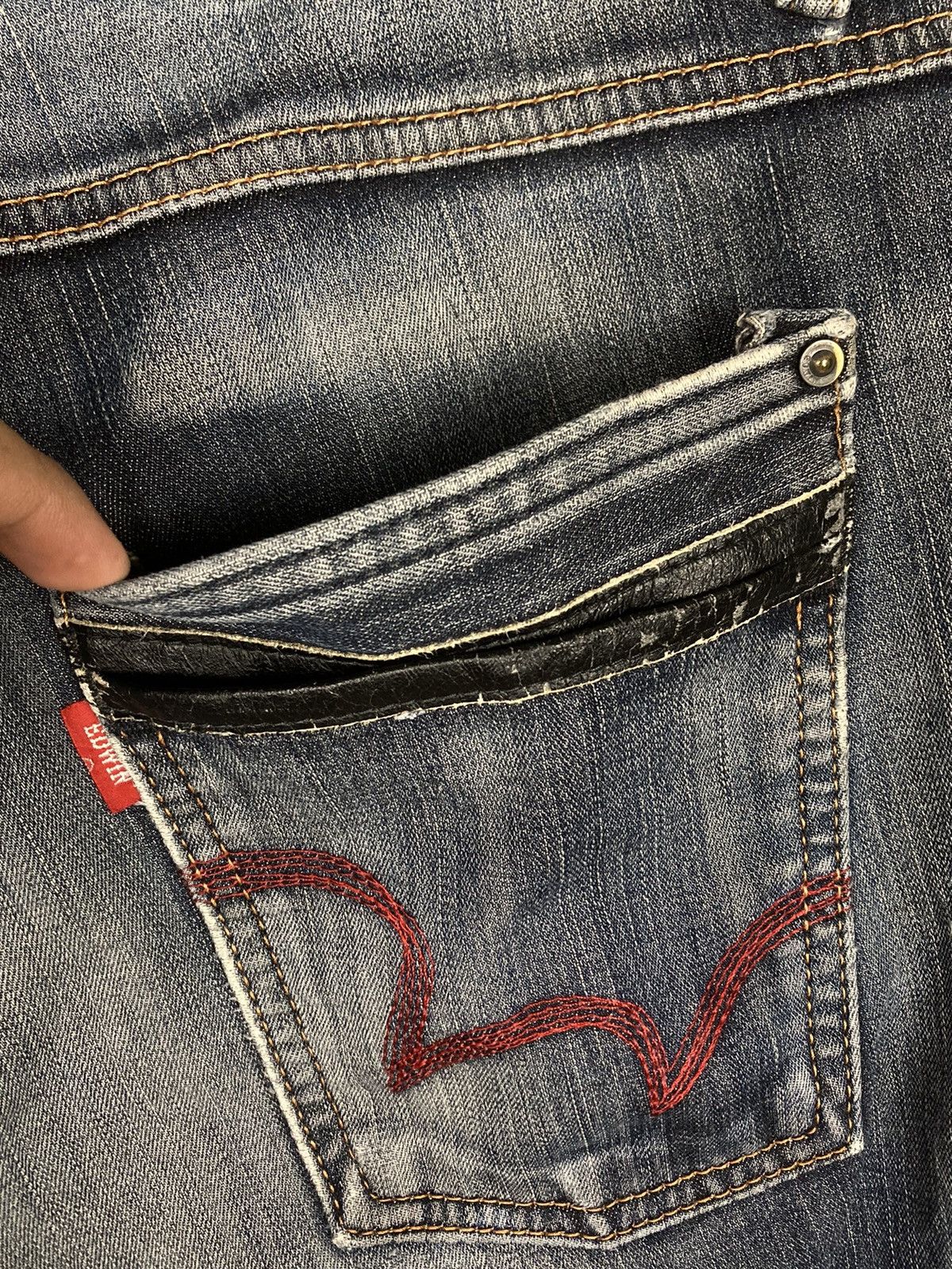 Edwin Vintage Edwin Edge Of Blue Jeans Distressed Size US 33 - 6 Thumbnail