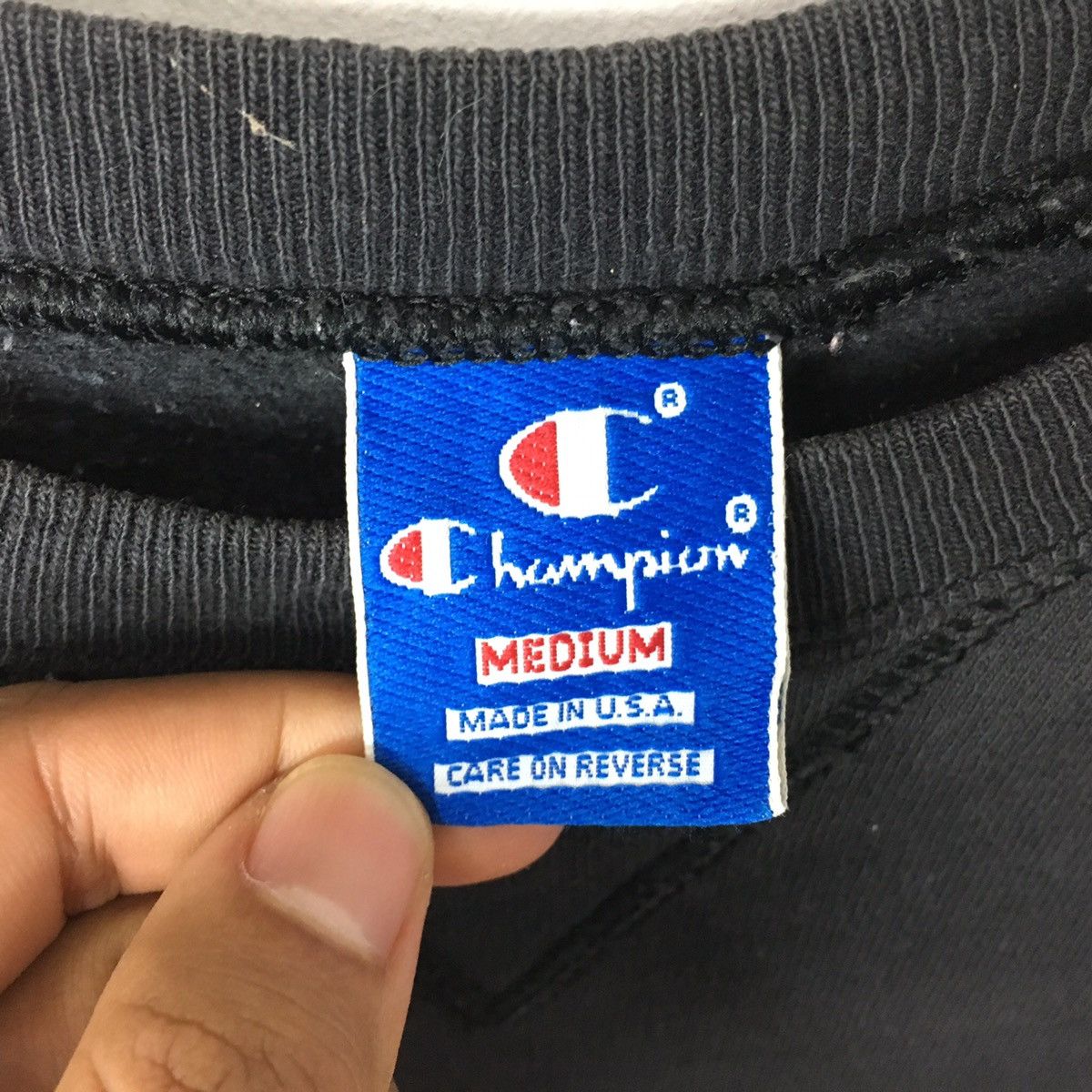 Champion Vintage CHAMPION SCRIPT USA Small Logo Sportswear Sweatshirt Size US M / EU 48-50 / 2 - 3 Thumbnail