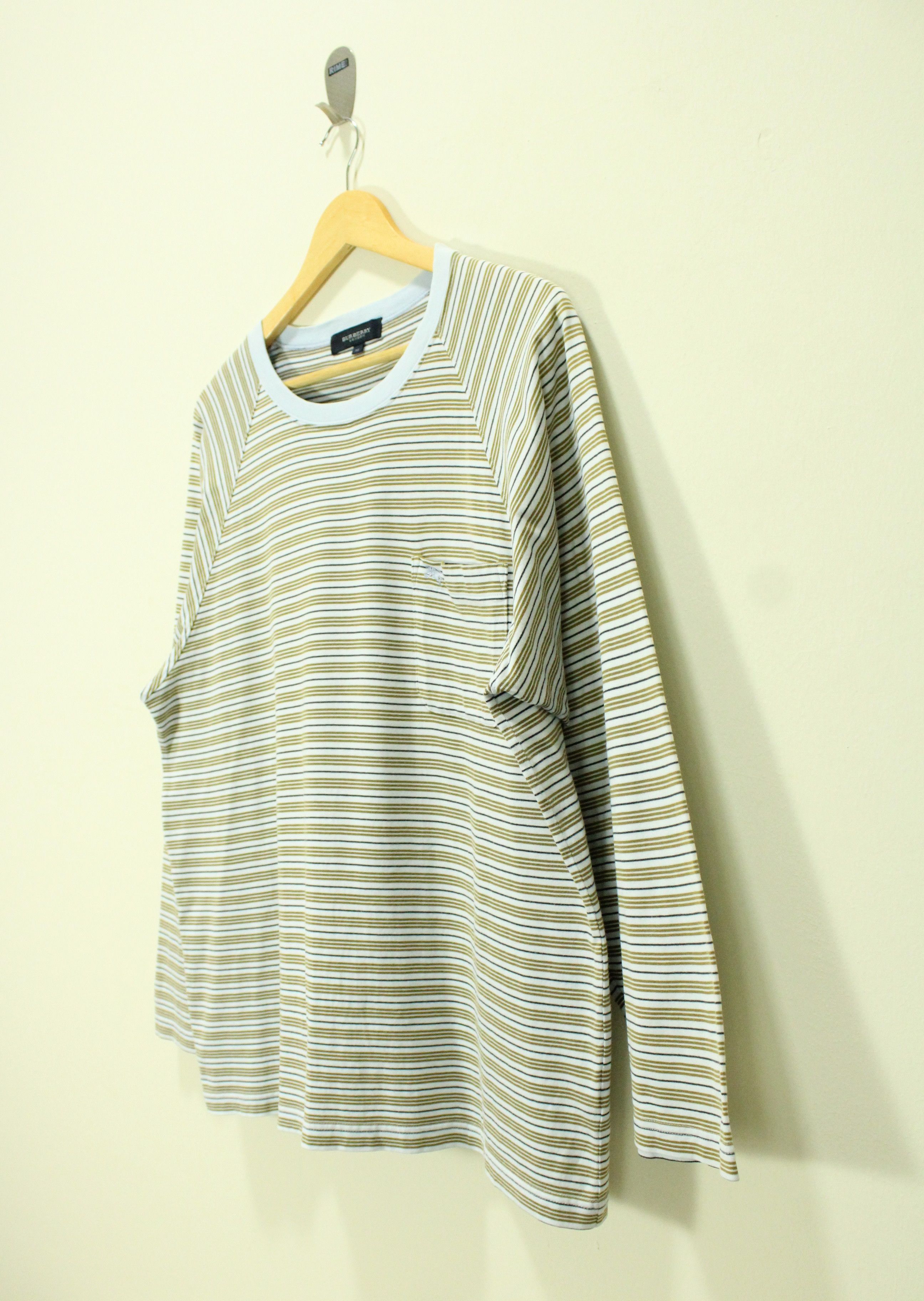 Burberry × Vintage Vintage BURBERRY T Shirt Pocket Striped Embridered Logo Size US M / EU 48-50 / 2 - 3 Thumbnail
