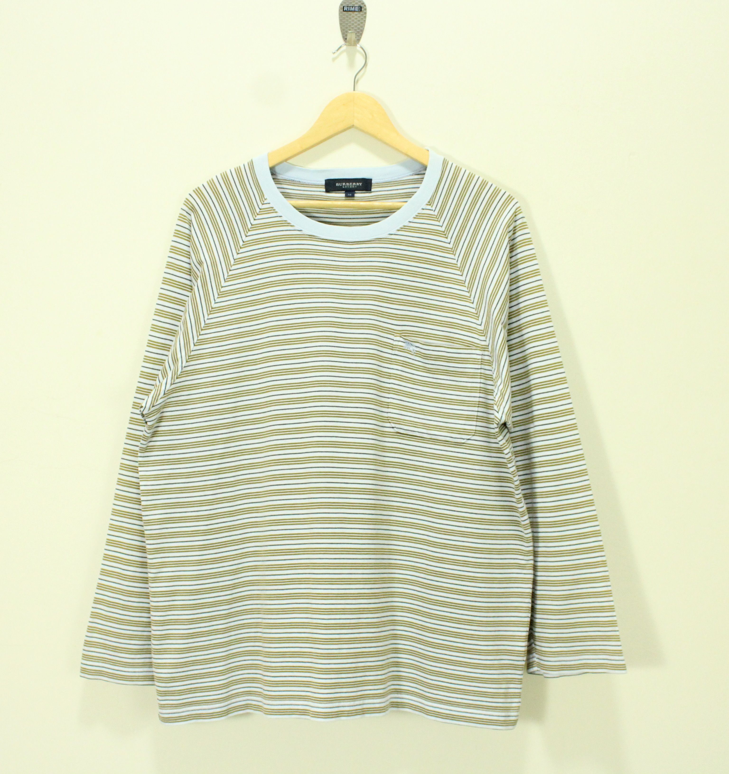 Burberry × Vintage Vintage BURBERRY T Shirt Pocket Striped Embridered Logo Size US M / EU 48-50 / 2 - 1 Thumbnail