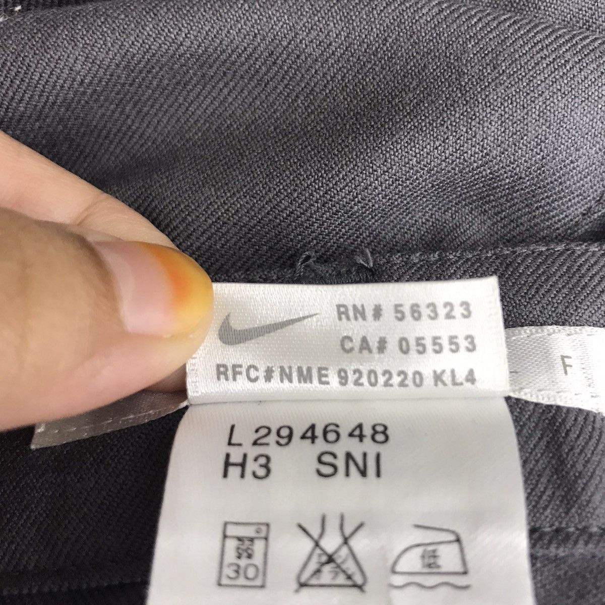 Nike NIKE GOLF SWOOSH Sportswear Casual Trousers Pant Size US 30 / EU 46 - 6 Thumbnail