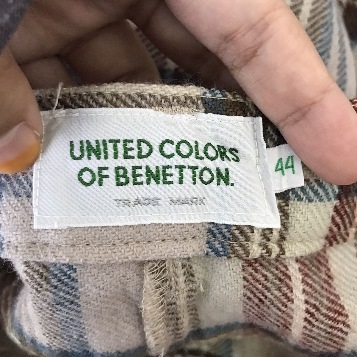 United Colors Of Benetton UNITED COLOR of BENETTON Check Tartan Wool Trousers Casual Size US 26 / EU 42 - 3 Thumbnail