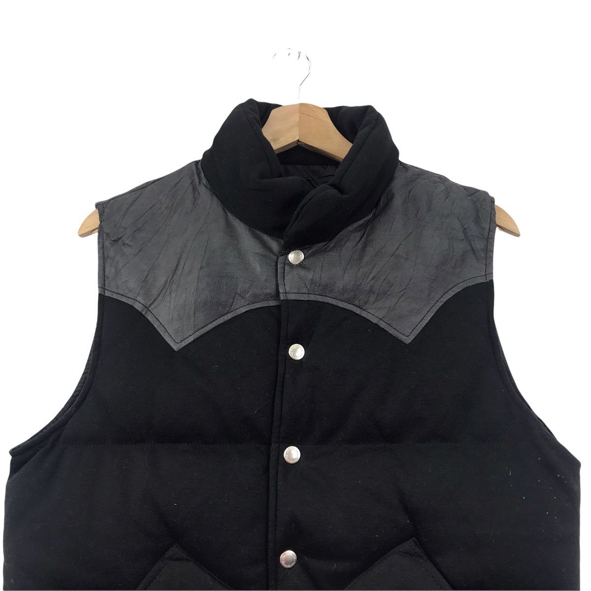 Japanese Brand AZUL By MOUSSY Japanese Brand OutdoorBlack PufferVest Jacket Size US L / EU 52-54 / 3 - 2 Thumbnail