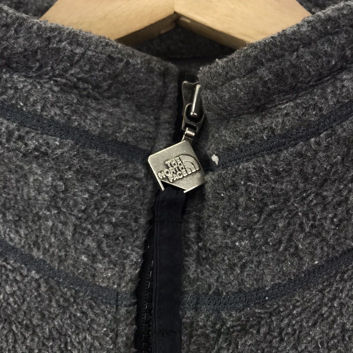 The North Face The NORTH FACE ARMADILLA Fleece Retro Sherpa Zipper Jacket Size US L / EU 52-54 / 3 - 3 Thumbnail