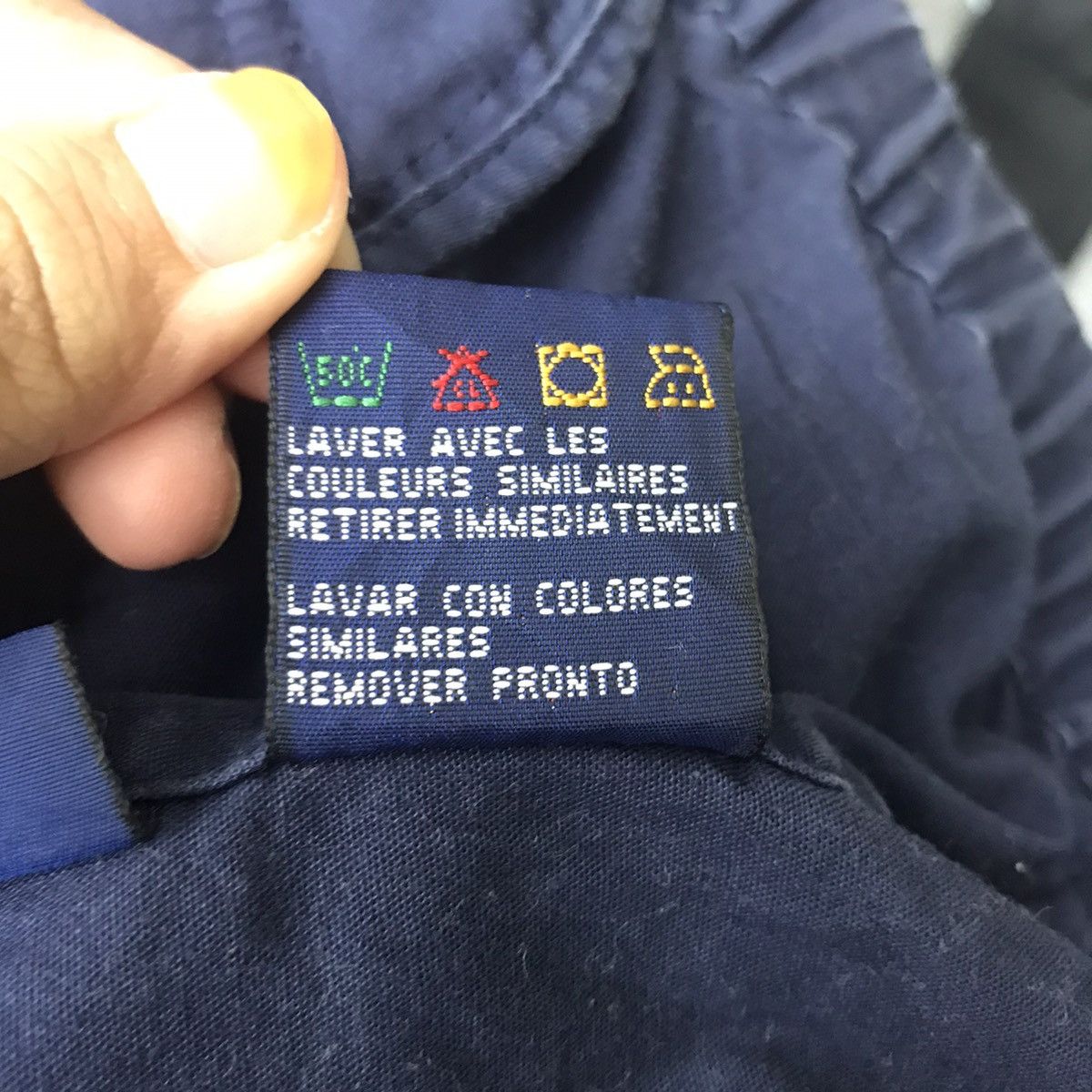 Tommy Hilfiger Vintage TOMMY HILFIGER Sailing Gear Blue Windbreaker Jacket Size US XL / EU 56 / 4 - 7 Thumbnail