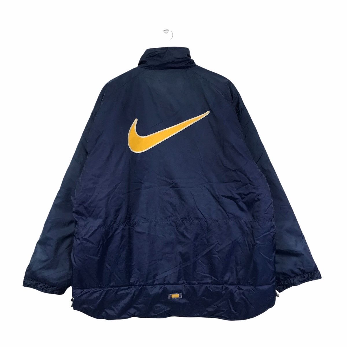 Nike Vintage NIKE SWOOSH Streetwear Hip Hop Puffer Jacket Size US L / EU 52-54 / 3 - 1 Thumbnail
