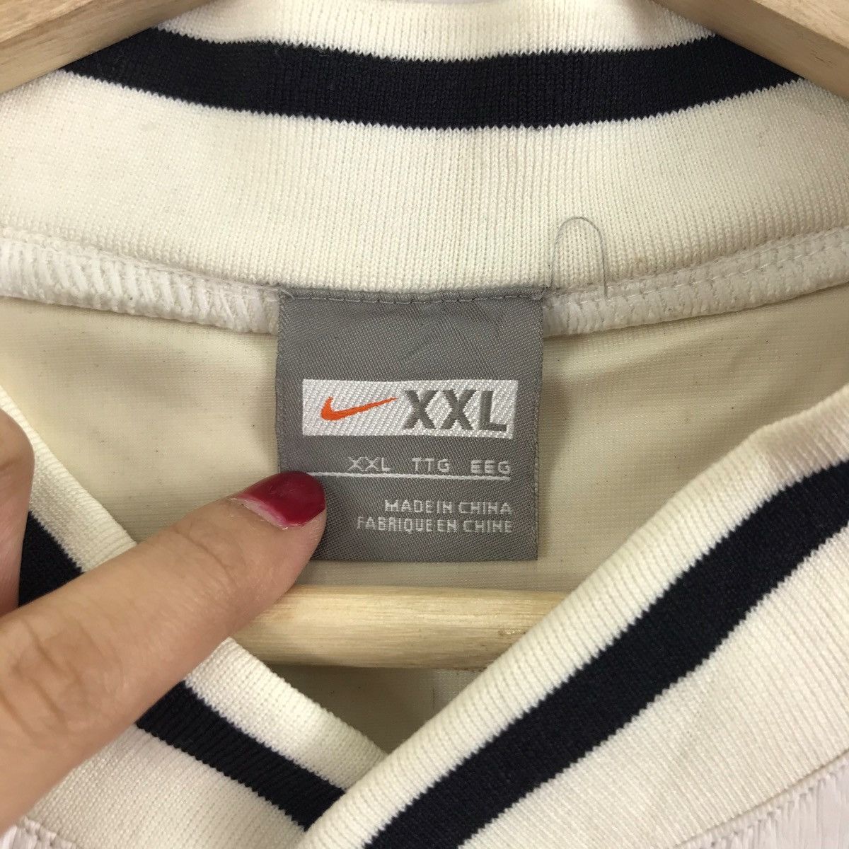 Nike NIKE SWOOSH Full Polyester Light Jacket Size US XXL / EU 58 / 5 - 4 Thumbnail