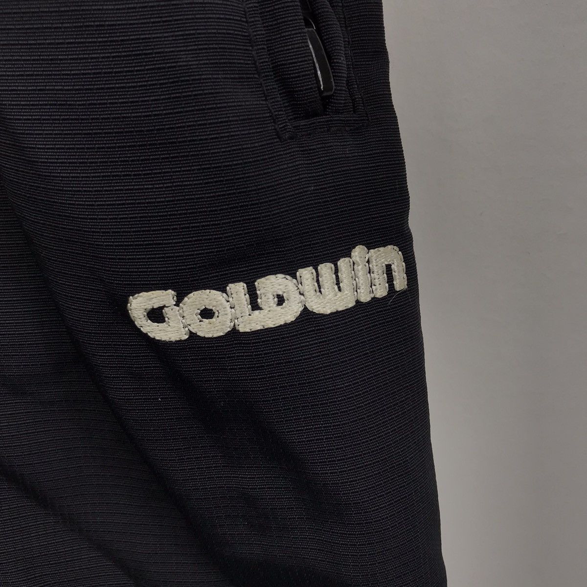Vintage 1996 LOONEY TUNES X GOLDWIN Warner Bros Ski Snow Overalls Size US 26 / EU 42 - 3 Thumbnail