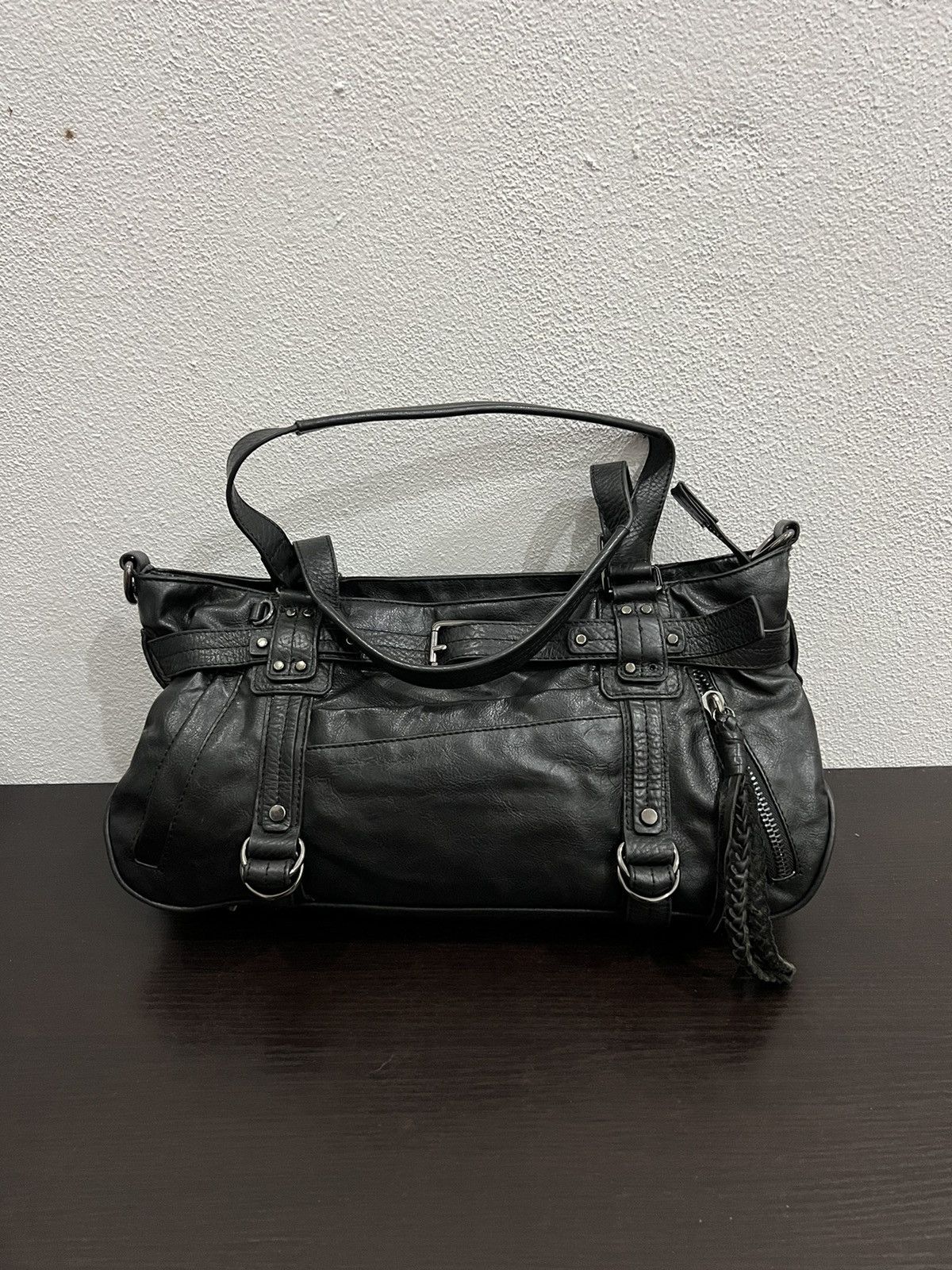 Samantha Kingz By Samantha Thavasa Black Bag