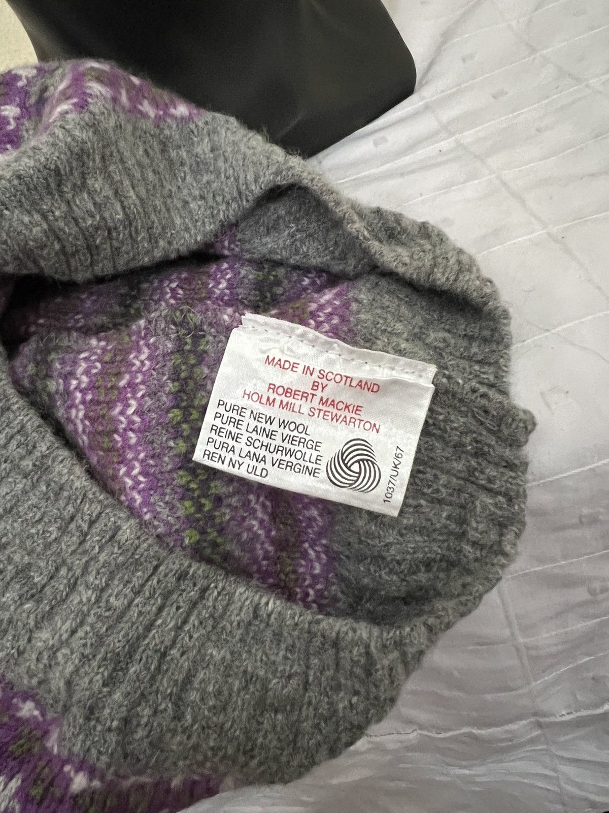 Vintage Vintage Robert Mackie Striped Design Beanie Hat Size ONE SIZE - 5 Thumbnail