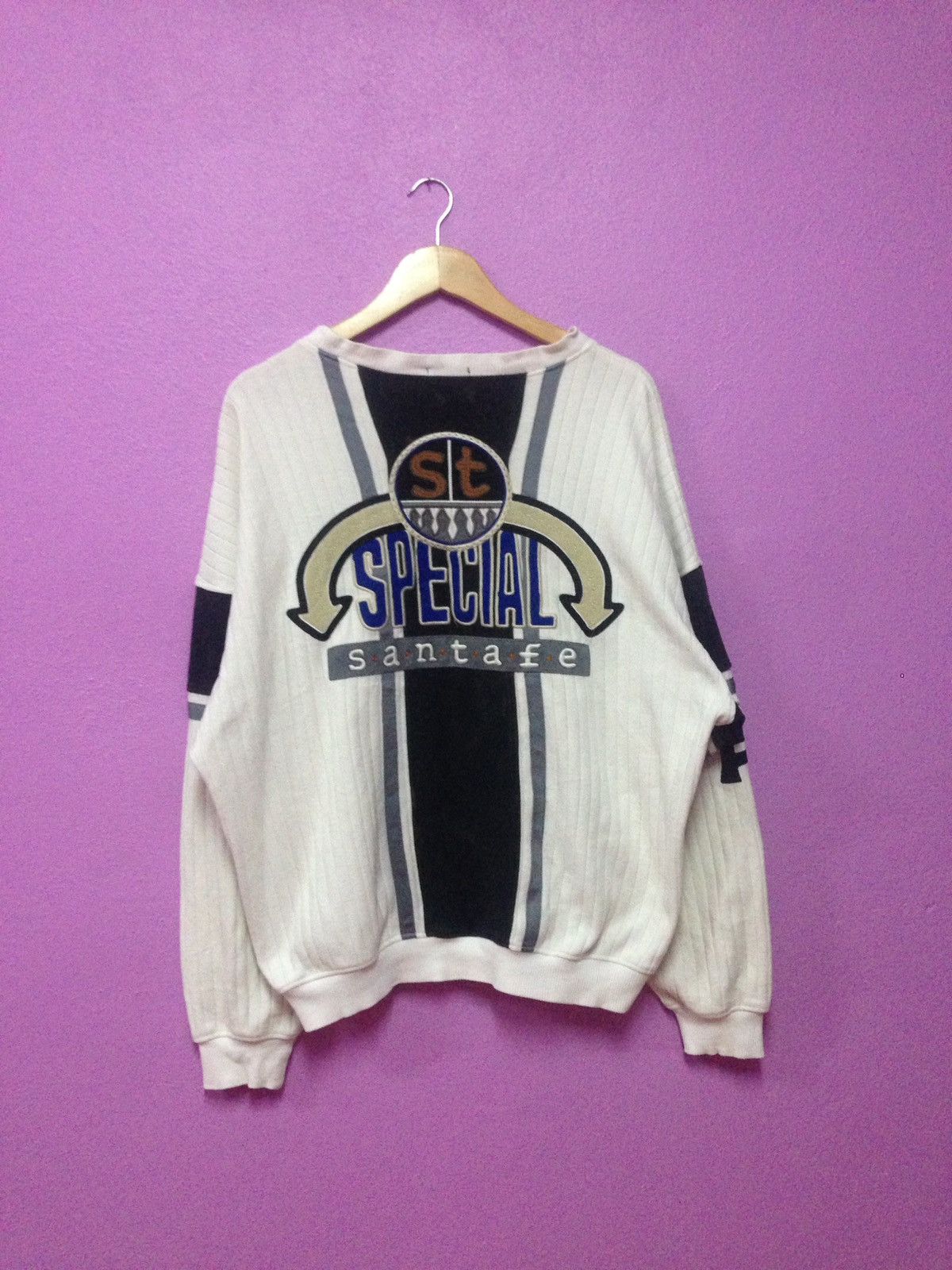 Japanese Brand Vintage 90's Santa Fe Sweatshirts Size US L / EU 52-54 / 3 - 1 Thumbnail